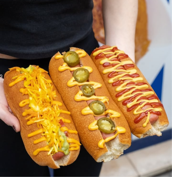 Gourmet Hot Dog Trio in Kalyan, Maharashtra - Delicious Assorted Toppings-https://media.vyaparify.com/vcards/products/451882/product_1765532187_693be21b6e180.png Image