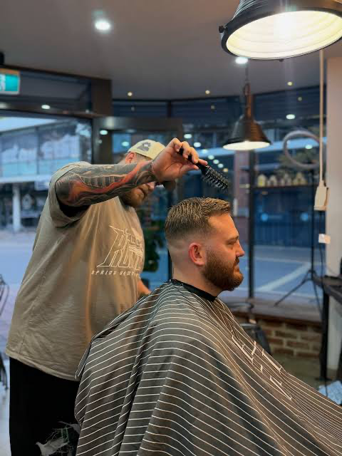 Hair Cut Services in Gauri Shankar Mandir Jagadhri Gate Puli - Professional and Affordable-https://media.vyaparify.com/vcards/products/452357/product_1765538272_693bf9e0a7ec1.png Image