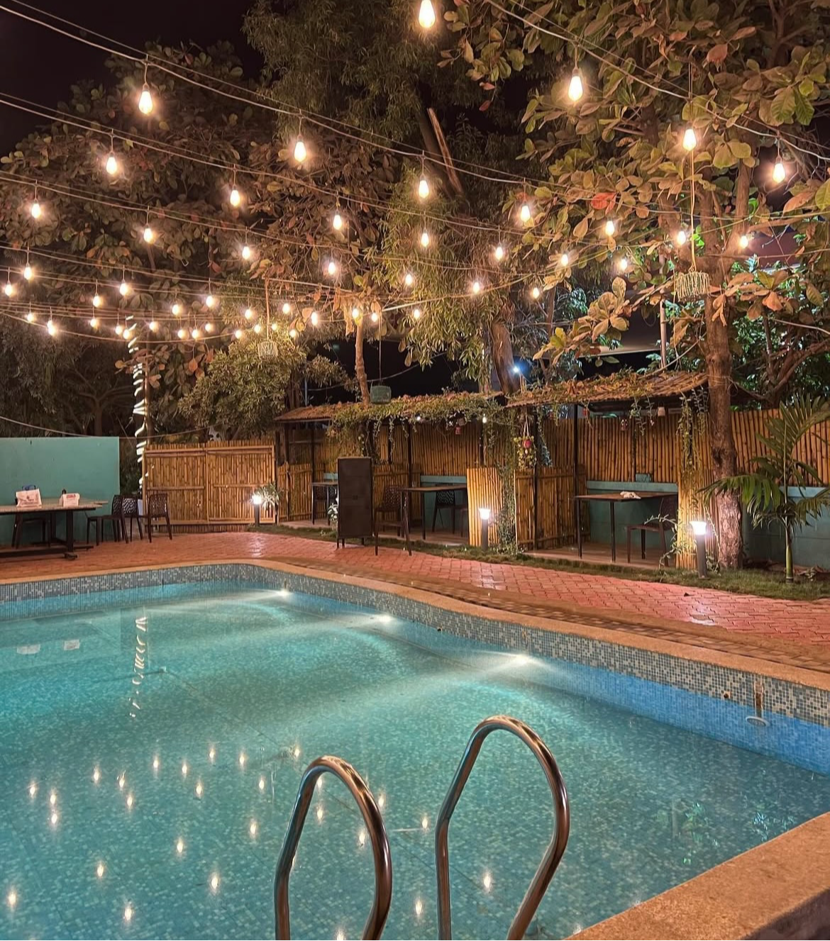 Swimming Pool in HOTEL PALM CLUB INN - Family Fun and Relaxation-https://media.vyaparify.com/vcards/products/452698/product_1765544307_693c1173e57ea.png Image