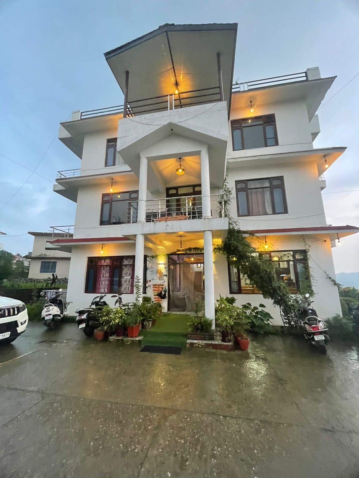 Hotel in Ram Sail Villa Village Bir Bir Landing Site Road with Stunning Views-https://media.vyaparify.com/vcards/products/452908/product_1765604775_693cfda7ed4f0.png Image