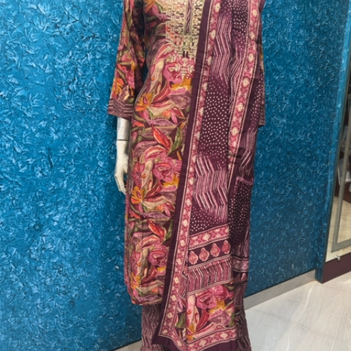 Muslin Kurta Set in [Location (city only)] - Elevate Your Style-https://media.vyaparify.com/vcards/products/452993/product_1765612035_693d1a03885f2.png Image