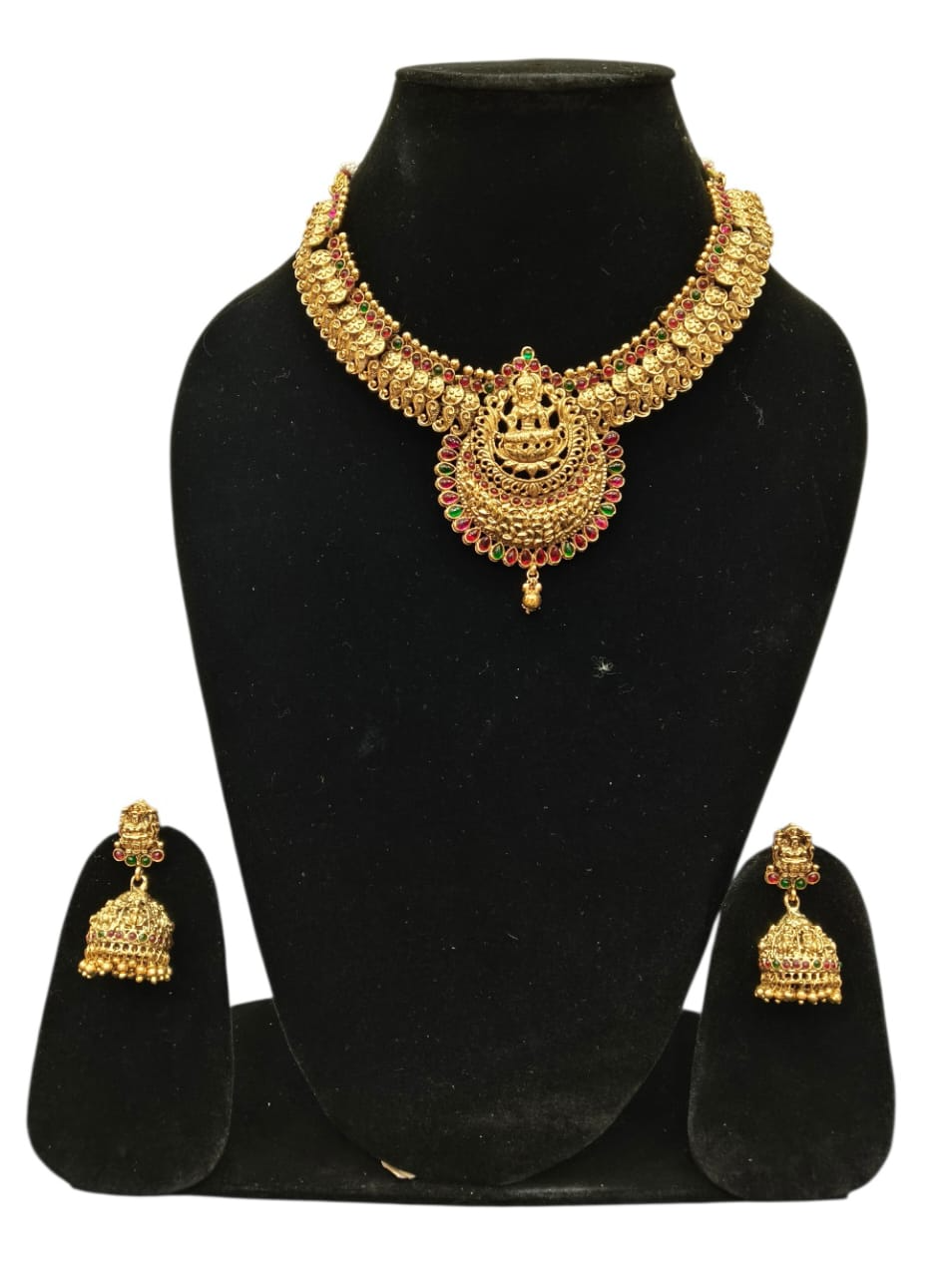 Antique Imitative Jewelry Gold Finish Lakshmi Kasu Necklace Set-https://media.vyaparify.com/vcards/products/455170/product_1765807608_694015f873321.png Image