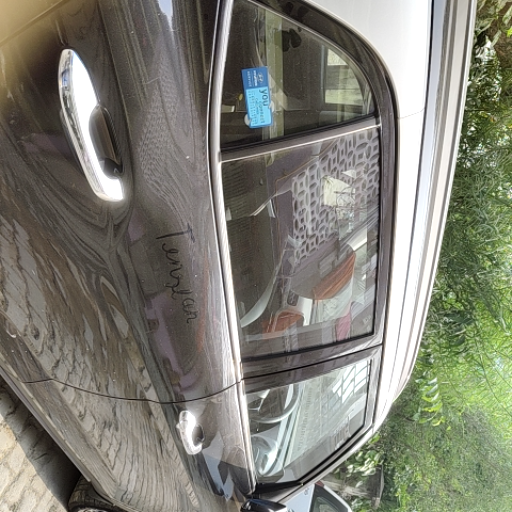 Car in Gonda - Good Quality-https://media.vyaparify.com/vcards/products/456062/product_1765874771_69411c5393046.png Image