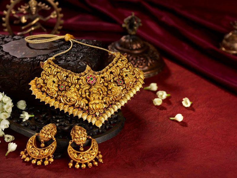Lalitha Jewellery Mart Gold Choker Jewellery in Lakshar Mohalla - Elegant and Glamorous-https://media.vyaparify.com/vcards/products/456796/product_1765887967_69414fdf2504a.png Image