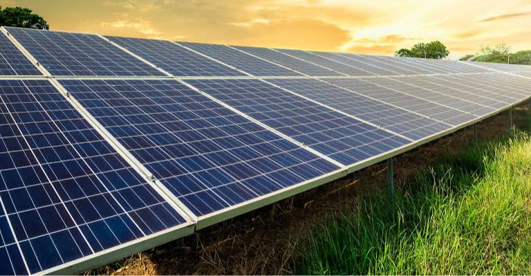 Solor Panel in Manik Nagar: Cost-Effective Solar Panel for Sustainable Energy Savings-https://media.vyaparify.com/vcards/products/456897/product_1765893426_69416532b0043.png Image