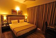 Luxury Deluxe Room in Sanand: Experience Ultimate Comfort-https://media.vyaparify.com/vcards/products/458413/product_1765971268_694295444684a.png Image