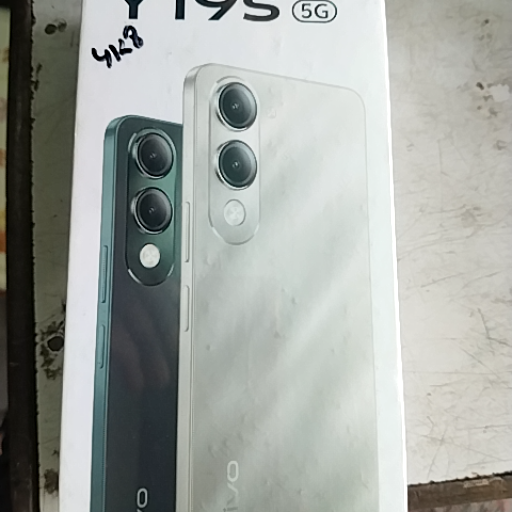 Vivo y19s 4GB/128GB-https://media.vyaparify.com/vcards/products/458801/product_1765979137_6942b4011097f.png Image