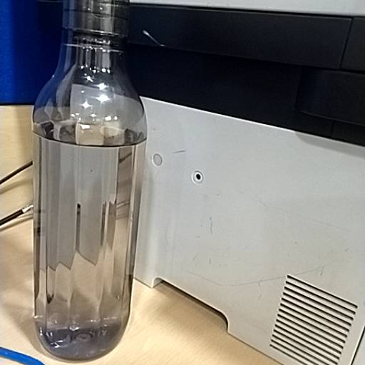 Bottel in Asansol - Lightweight and Durable-https://media.vyaparify.com/vcards/products/459185/product_1766038154_69439a8adb13d.png Image