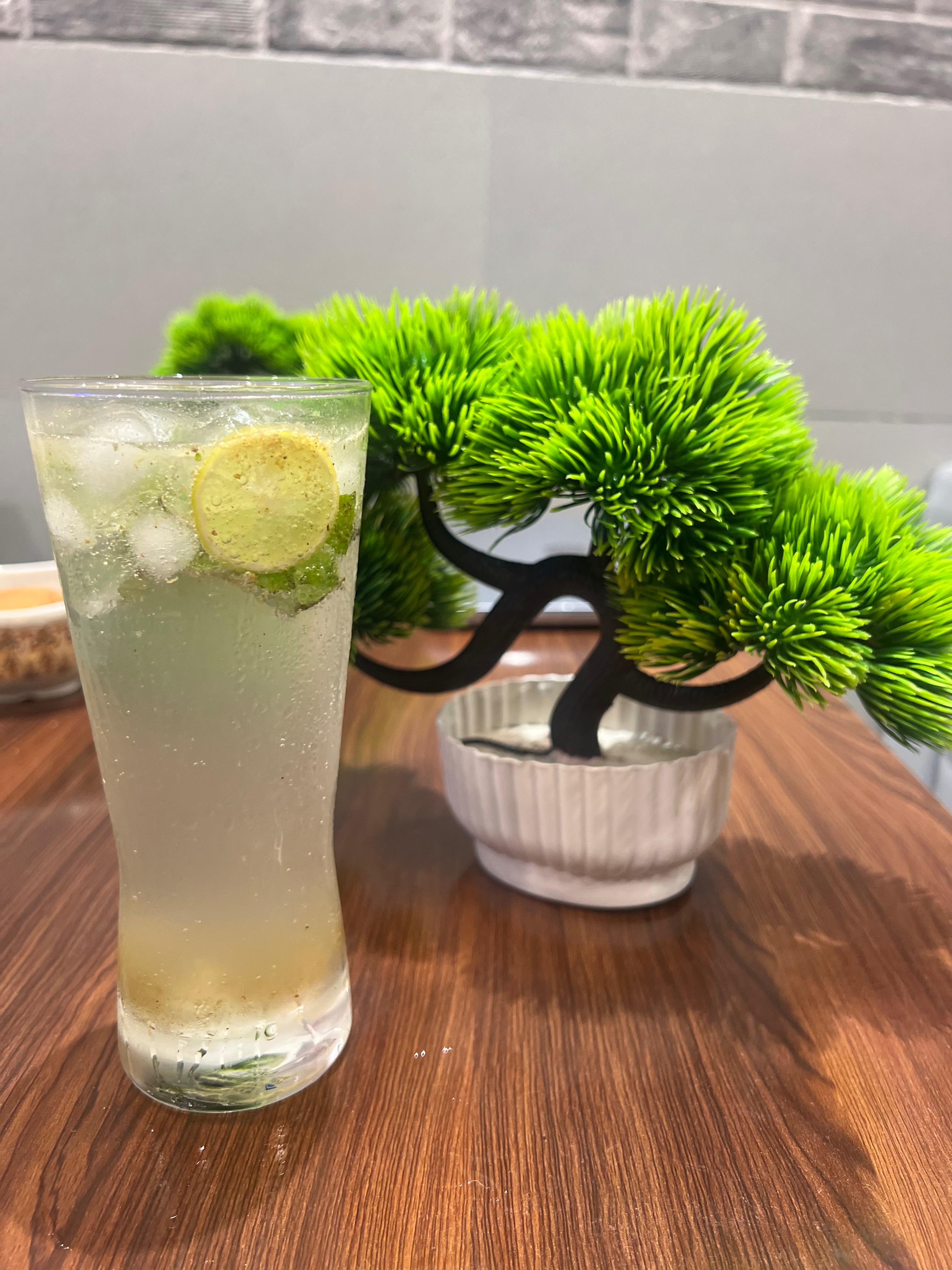 Mojito Drink in Patiala: Refreshing Summer Beverage-https://media.vyaparify.com/vcards/products/459730/product_1766045148_6943b5dc4b3c0.png Image