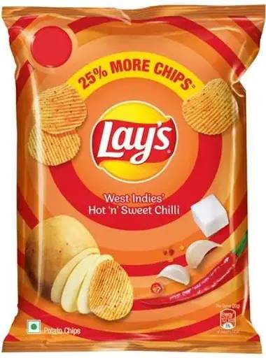 Lay's Potato Chips in Kothali - Spicy 'n' Sweet Chilli Flavor-https://media.vyaparify.com/vcards/products/462031/product_1766131615_6945079f7f20c.png Image