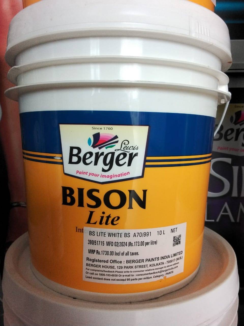 Bison lite Holl sell available-https://media.vyaparify.com/vcards/products/462922/product_1766144901_69453b85c30c6.png Image