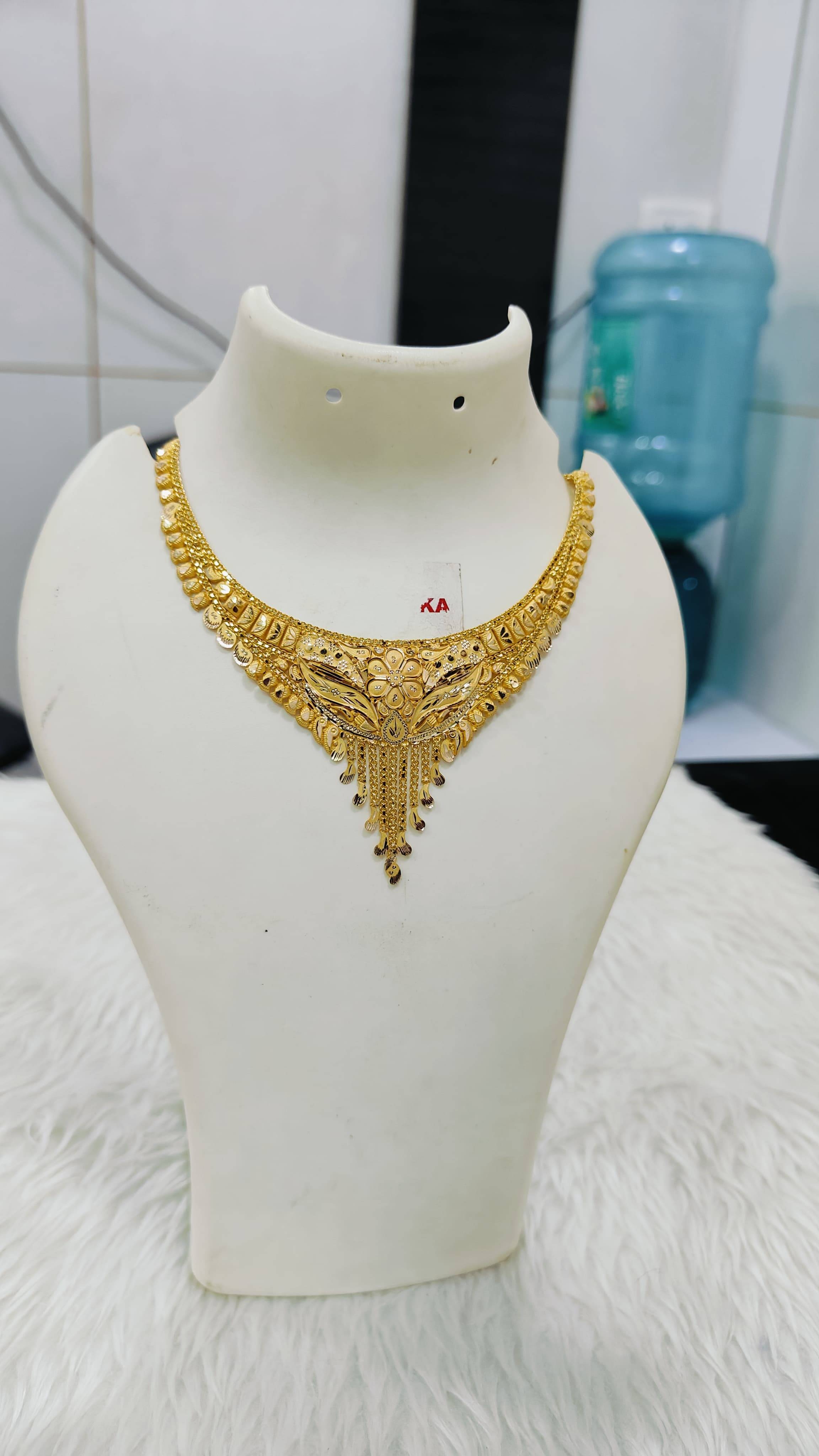 Jewelry Organizer Nackless in Mira Road - Stylish and Practical-https://media.vyaparify.com/vcards/products/462925/product_1766144969_69453bc9727fb.png Image