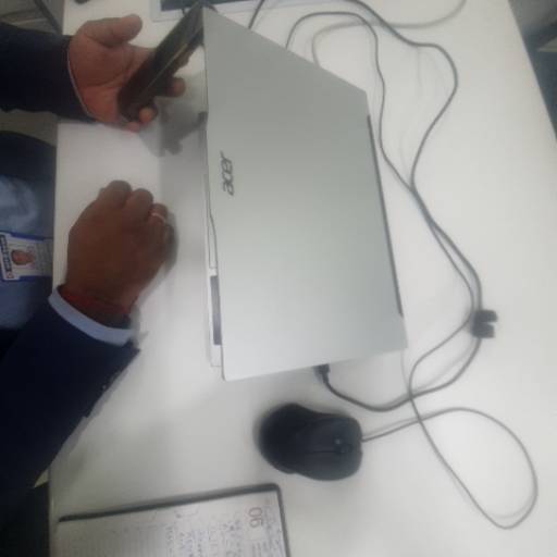 Laptop in Motor Market Main Opp Bus Stand Nearby Xiaomi Mani Majra Kala Dhaba - High Performance-https://media.vyaparify.com/vcards/products/465208/product_1766394896_69490c1032b73.png Image