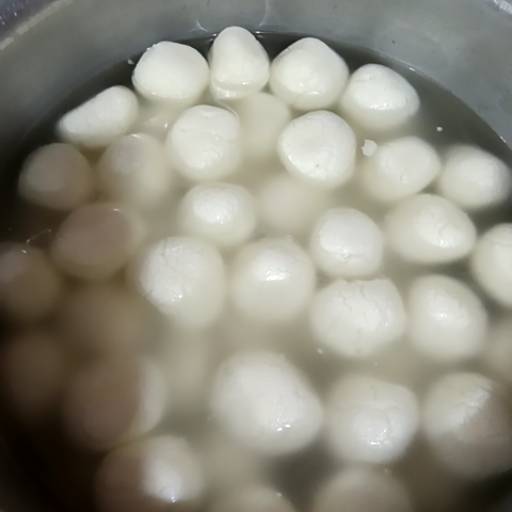 Indian Sweets: Rasgulla in Banamankhi - Exquisite Sweetness-https://media.vyaparify.com/vcards/products/467765/product_1766576578_694bd1c2cfb8d.png Image