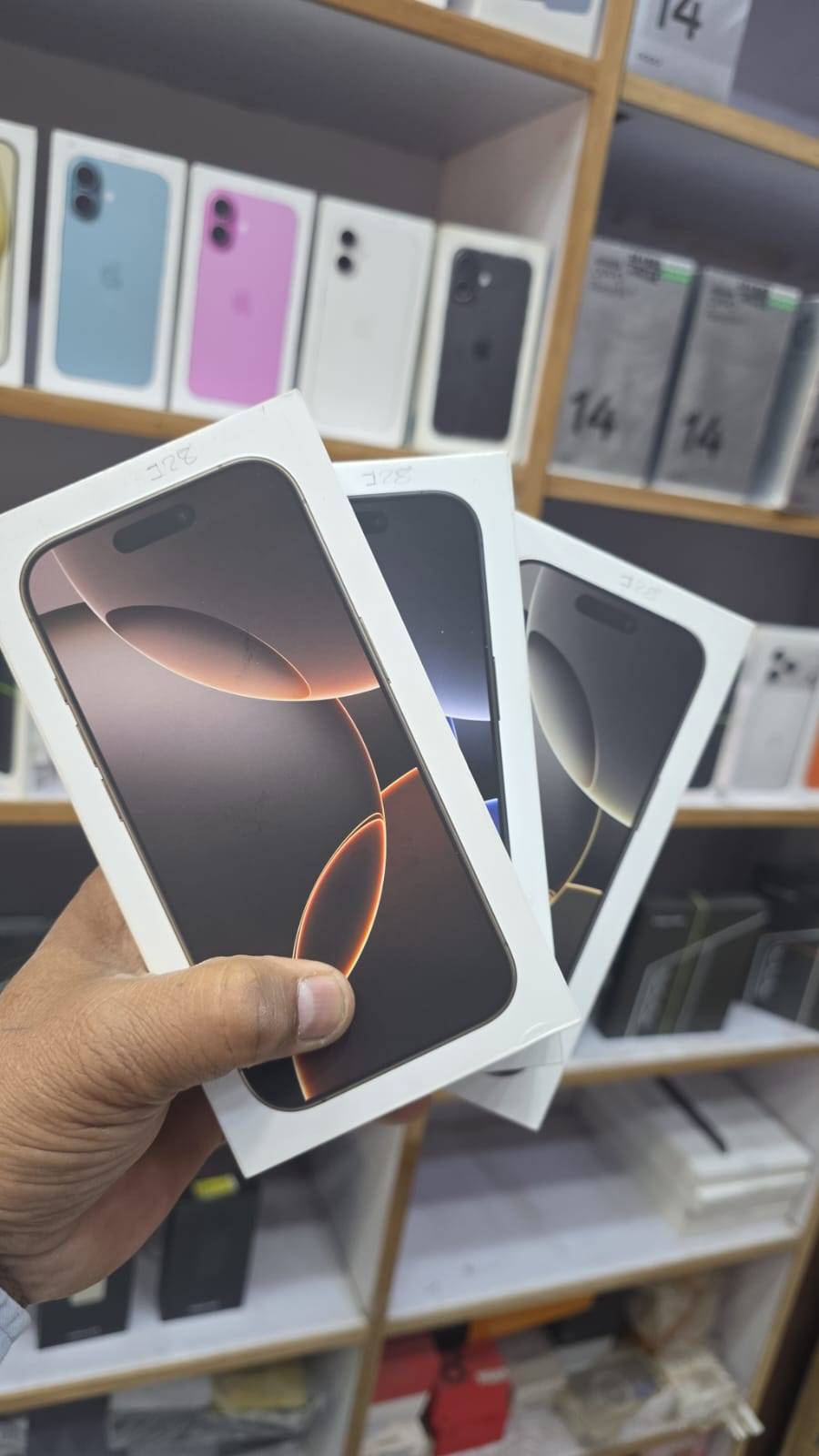  Apple iPhone 16 Pro Max 256GB in Sola Road: Experience Unrivaled Performance YASHIKA MOBILE MART GAROUND FLOOR 8RATNA SAGARCOMPLEX SOLA ROAD OPP GULAB TOWER SOLA ROAD