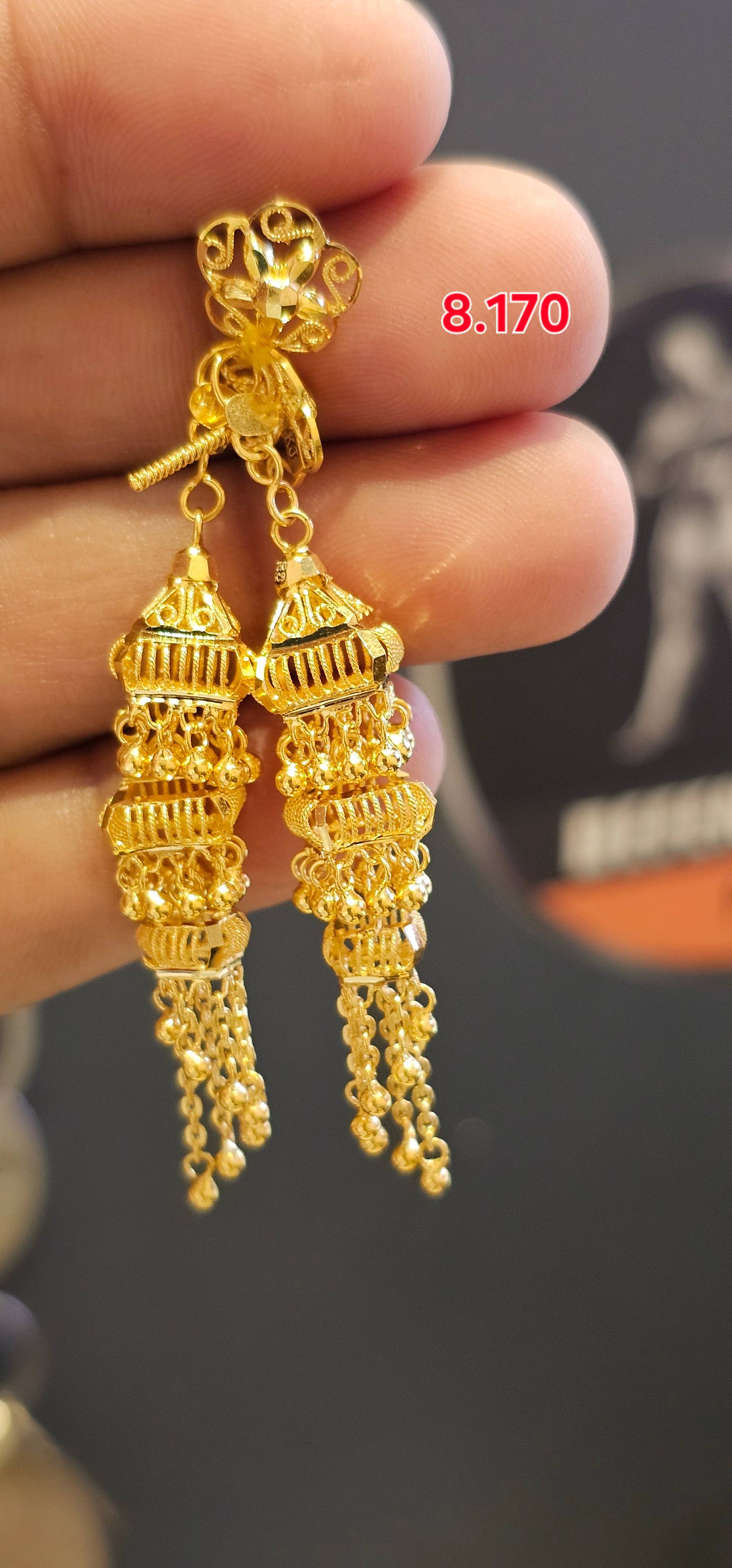  Keshav Jawellers Fancy Jhumka Earrings in Mahangi Lal Gali - Handcrafted Glamour AJIT KUMAR Keshav Jawellers  Mahangi Lal Gali  Near Of Hanuman Mandir  Mahangi Lal Gali  Near Of Hanuman Mandir
