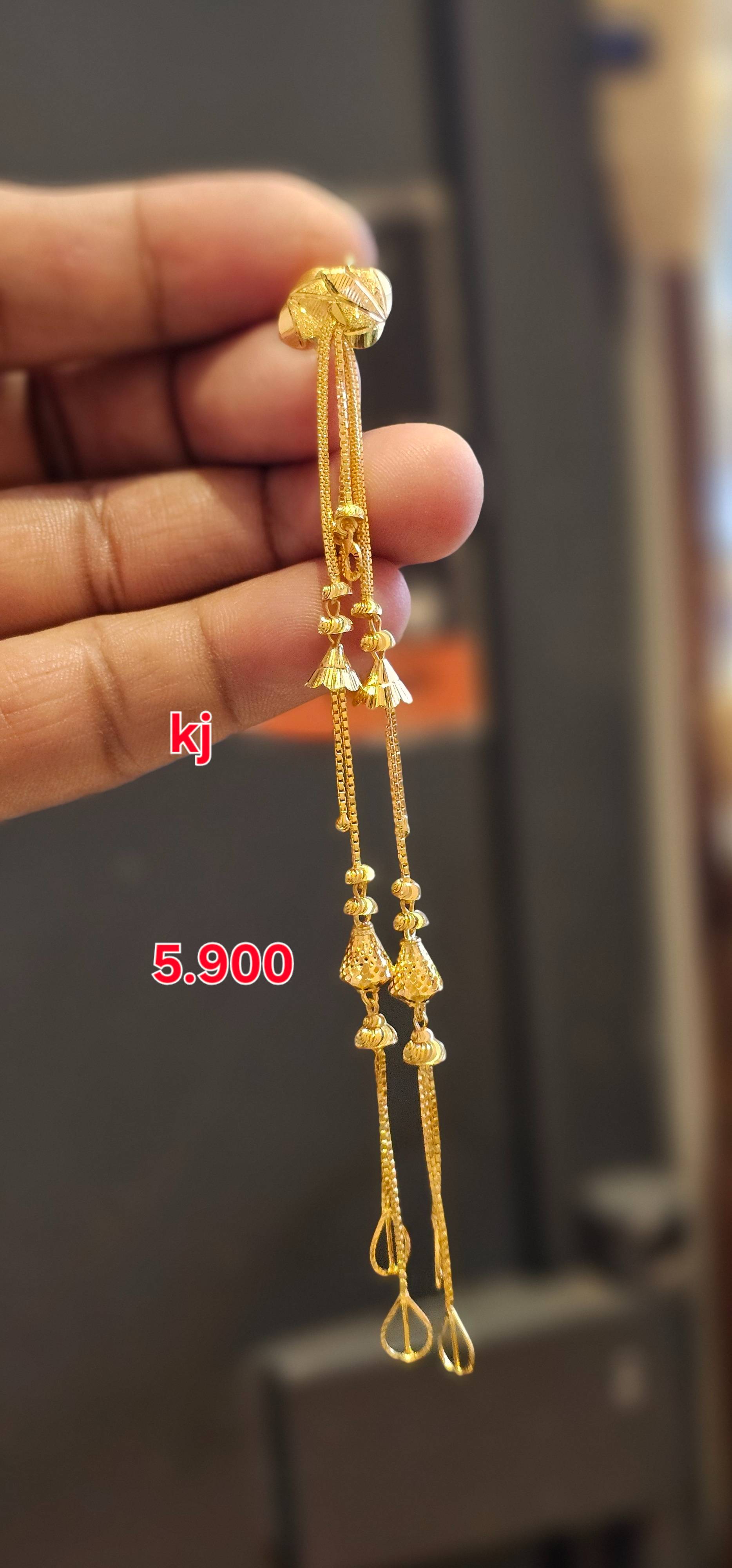  Gold Mangalsutra Chain in Keshav Jawellers - Elegant Traditional Design AJIT KUMAR Keshav Jawellers  Mahangi Lal Gali  Near Of Hanuman Mandir  Mahangi Lal Gali  Near Of Hanuman Mandir