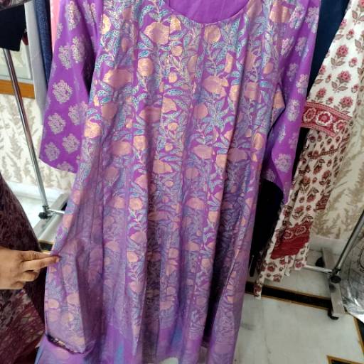 Pent Kurti in Vaishali Nagar - Stylish and Comfortable-https://media.vyaparify.com/vcards/products/475125/product_1767427607_6958ce17d1076.png Image