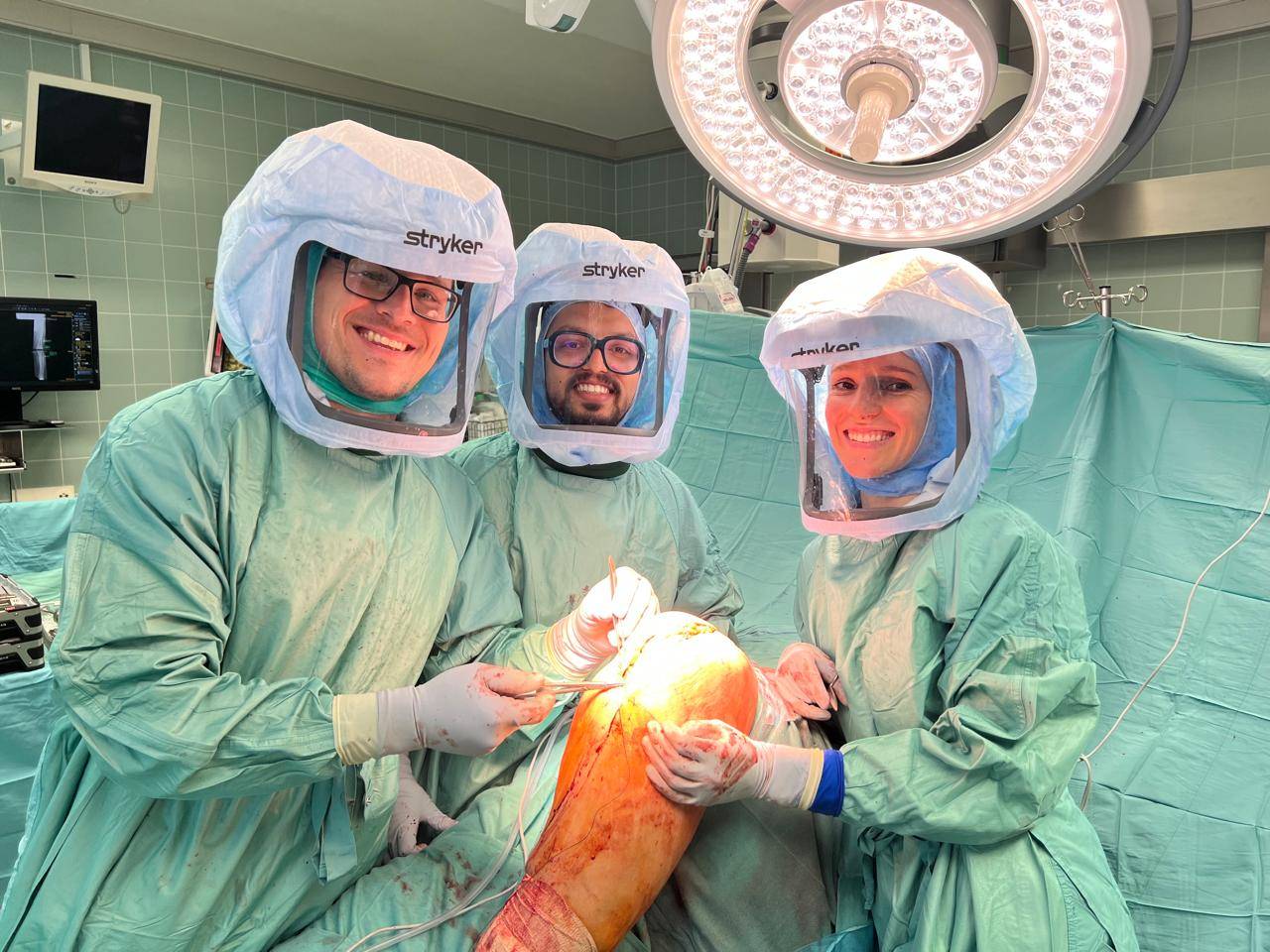  Dr. Ronak Daglia Knee Replacement Surgery DR DAGLIAS SAMBHAV CLINIC 576 4 M G ROAD OPP  TI MALL BEHIND  PREMSHAN TIVILLA BUILDINGLANDMARK Behind Kalyan Jewellers MG Road