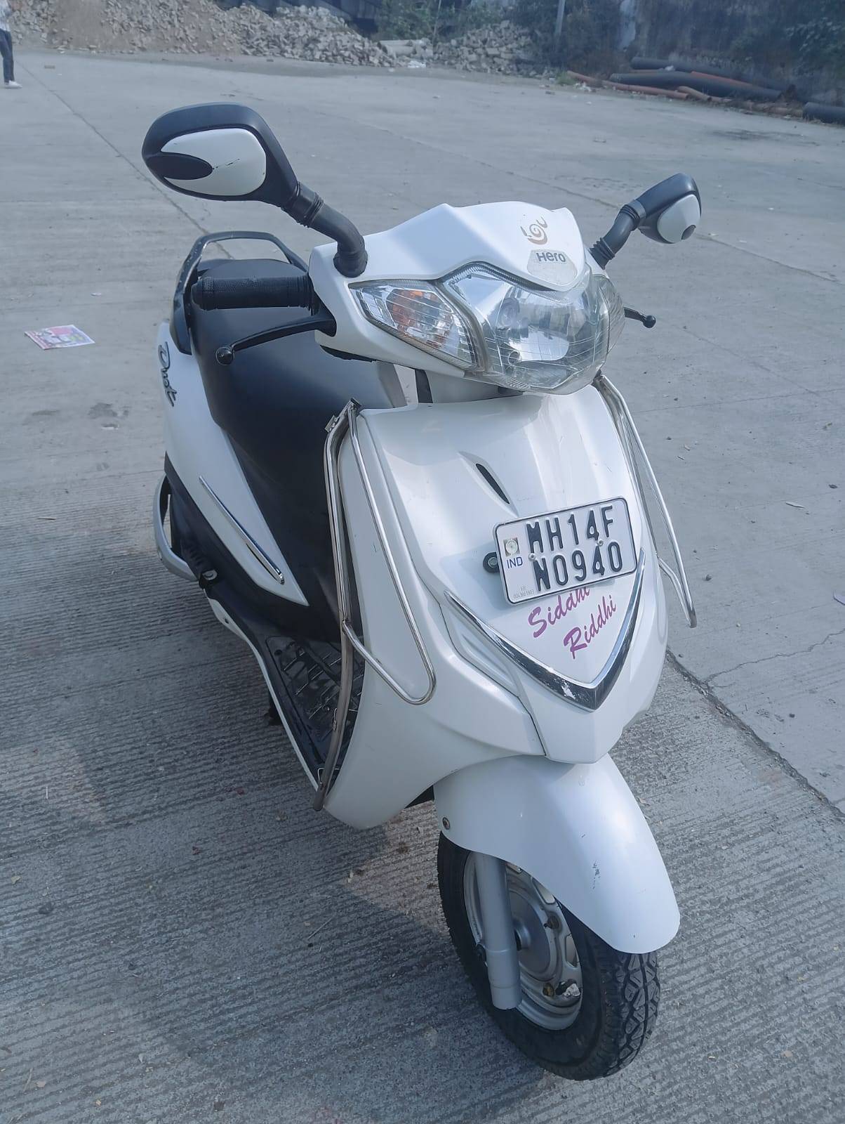 Hero Duet Scooter in [Location (city only)] Lightweight and Stylish-https://media.vyaparify.com/vcards/products/475843/product_1767521285_695a3c0596bbd.png Image