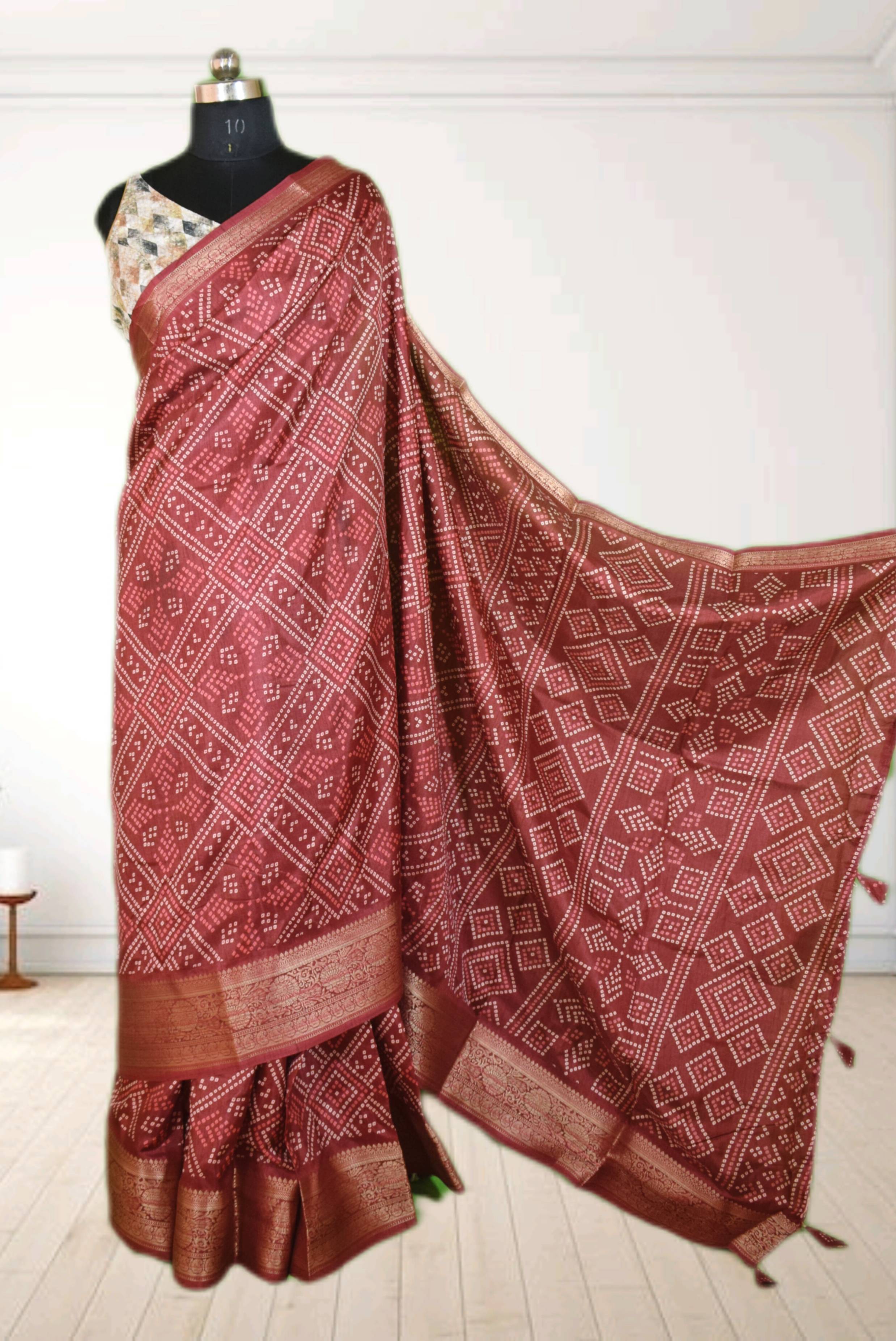Dola Silk Saree in Jabalpur with Zari Border - Elevate Your Ethnic Look-https://media.vyaparify.com/vcards/products/476321/product_1767598955_695b6b6bbe8bd.png Image