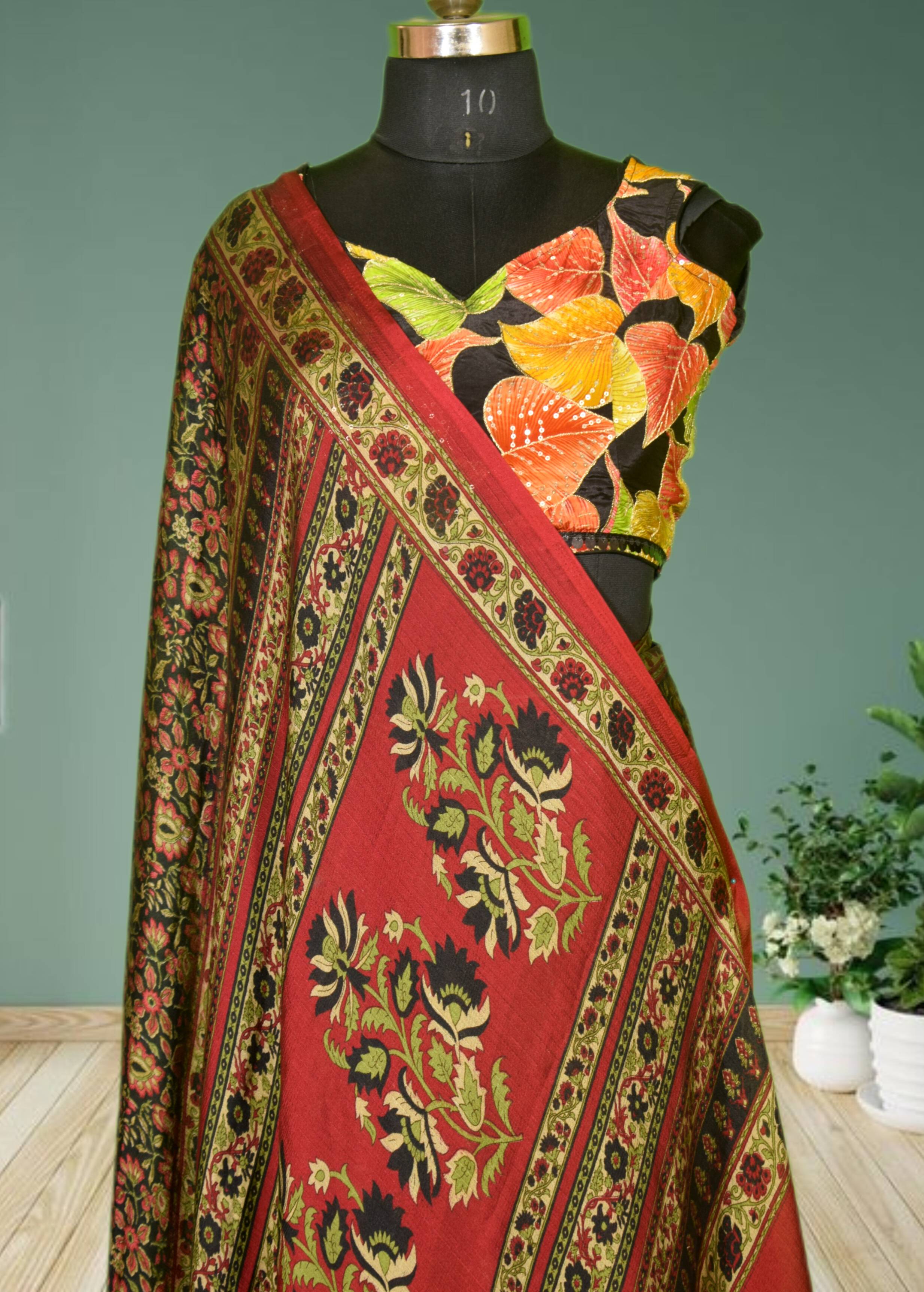 Designer Saree in Jabalpur: Chiffon Floral Print Saree for Elegant Style-https://media.vyaparify.com/vcards/products/476403/product_1767600364_695b70ec0b6e9.png Image