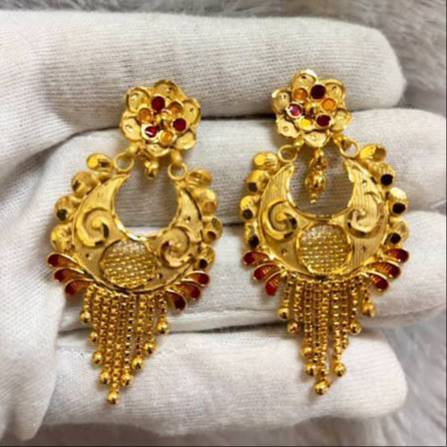 Jewelry/Ear Rings in Guwahati - Elevate Your Style-https://media.vyaparify.com/vcards/products/476659/product_1767605098_695b836a77e68.png Image