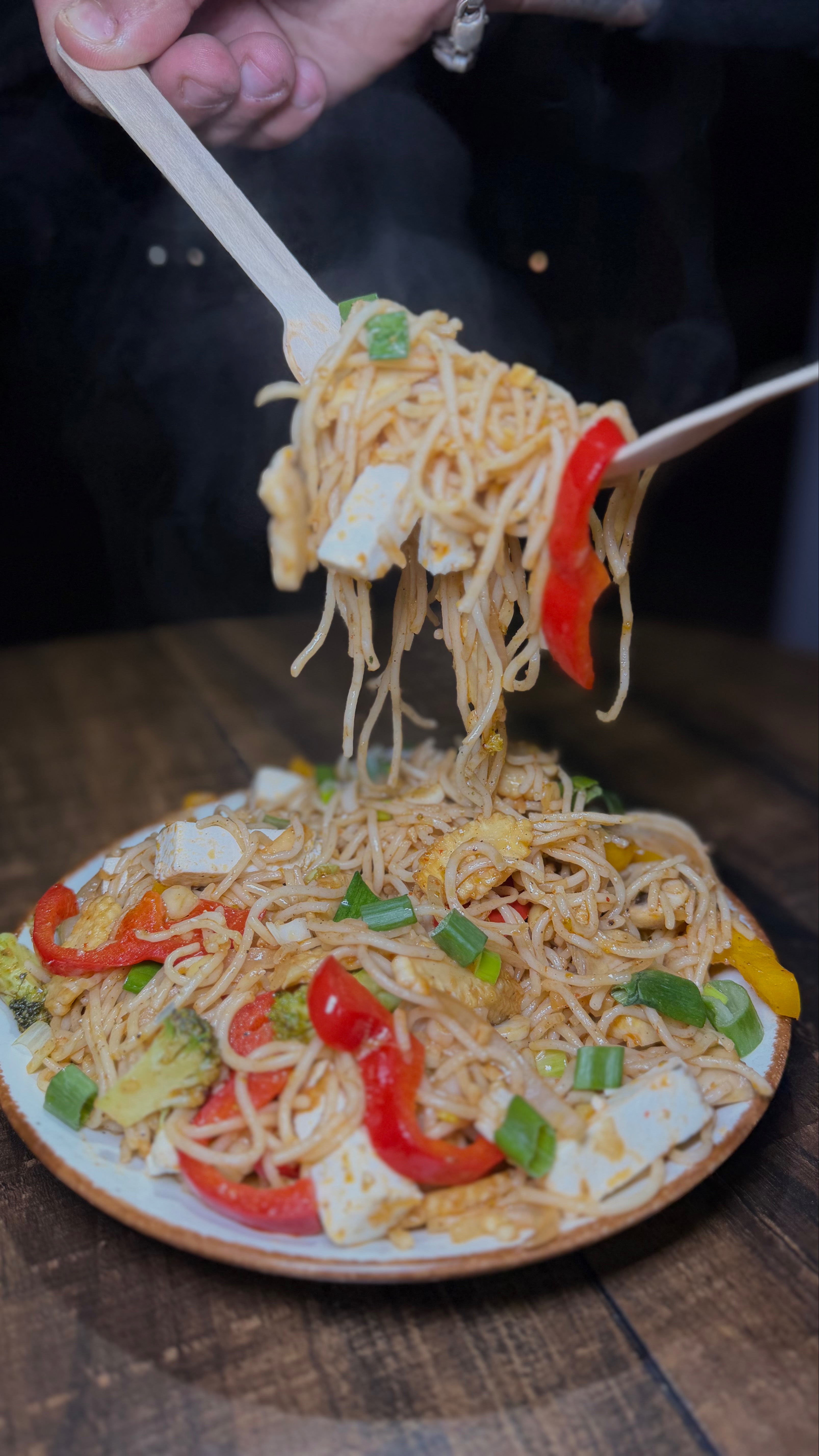 Veg Hakka Noodles in Chandigarh - Flavorful Noodles with Fresh Vegetables and Paneer-https://media.vyaparify.com/vcards/products/477111/product_1767620058_695bbdda5d227.png Image