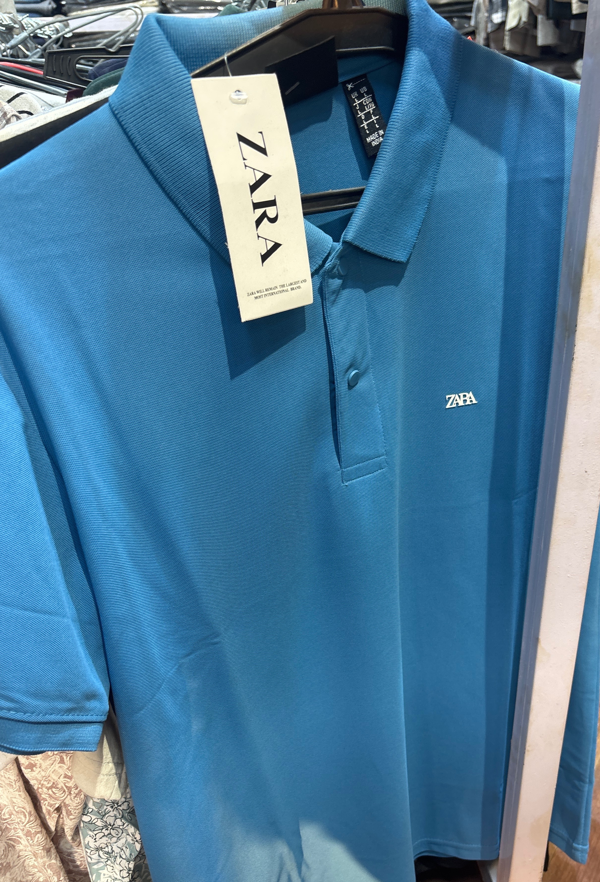 URBAN THREAD T-shirt in Sanjay Place - Comfortable and Stylish-https://media.vyaparify.com/vcards/products/480775/product_1767869705_695f8d09d72b8.png Image