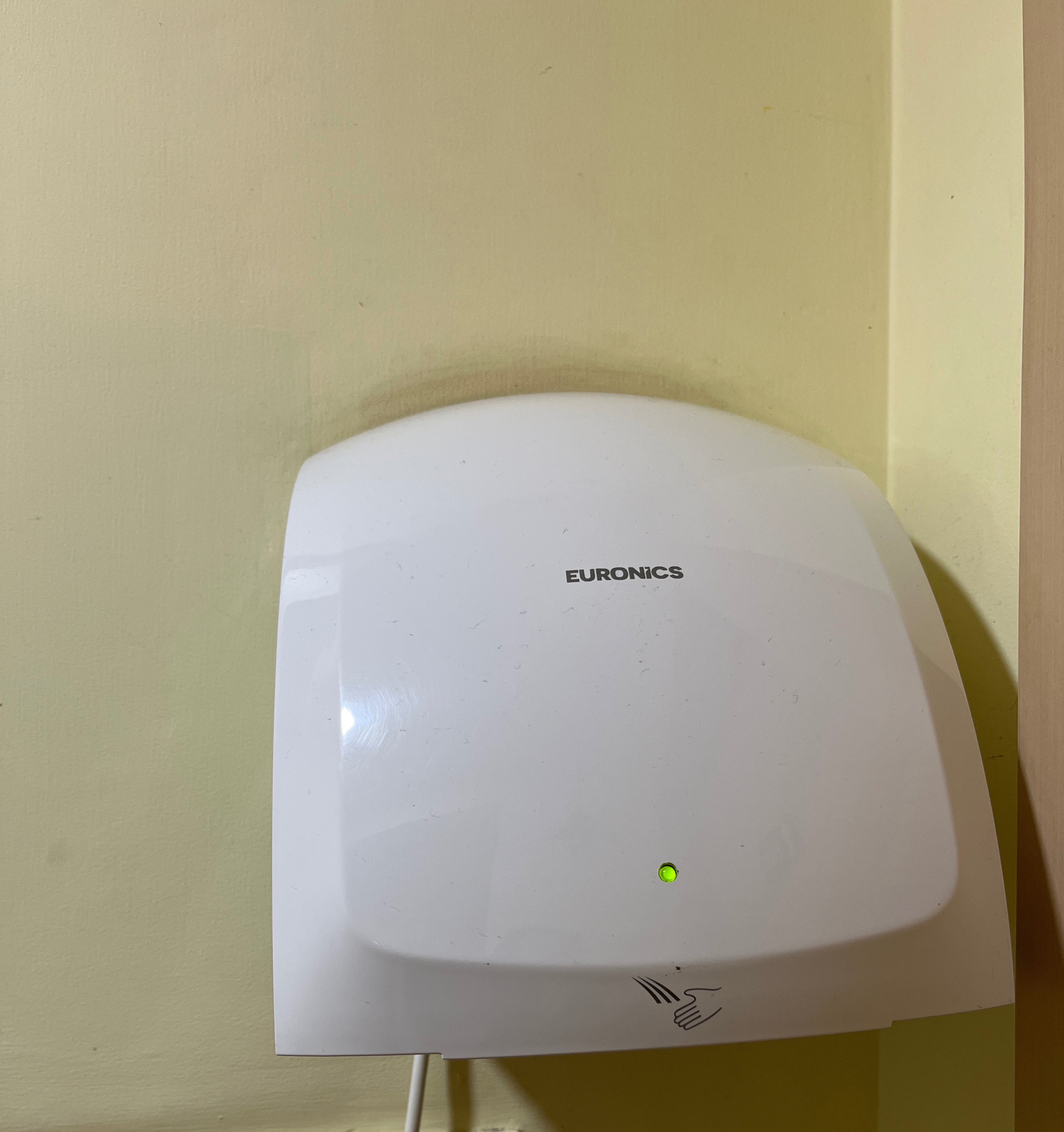 Baby Electronics Hand Dryer in Tezu - Efficient Drying-https://media.vyaparify.com/vcards/products/480982/product_1767874988_695fa1ac1c5ae.png Image