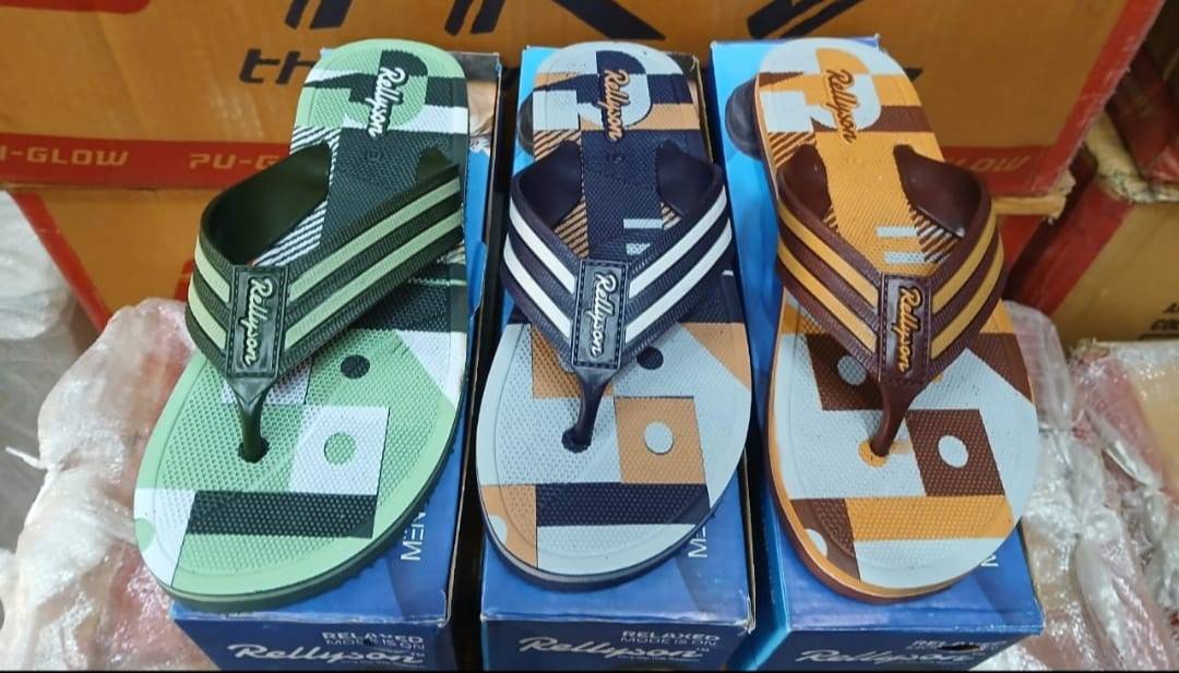 Summer Slippers in Shop No 21 Hima Bazar Chowk near Tonday Kababi - Comfortable and Stylish-https://media.vyaparify.com/vcards/products/482192/product_1767952535_6960d09721c9e.png Image