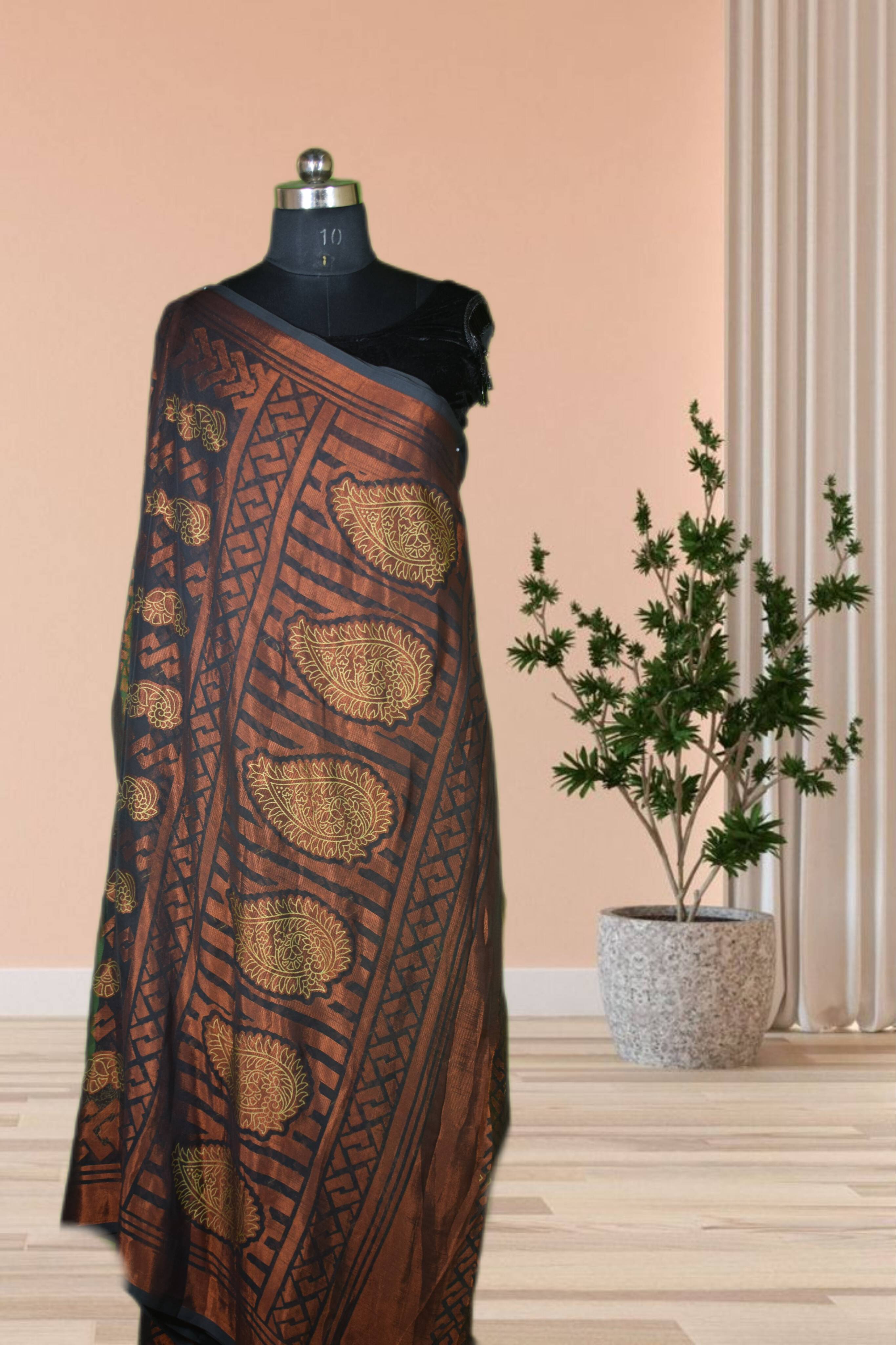 Brasso Floral Print Saree in Jabalpur: Elevate Your Ethnic Style-https://media.vyaparify.com/vcards/products/482405/product_1767958381_6960e76d6614d.png Image