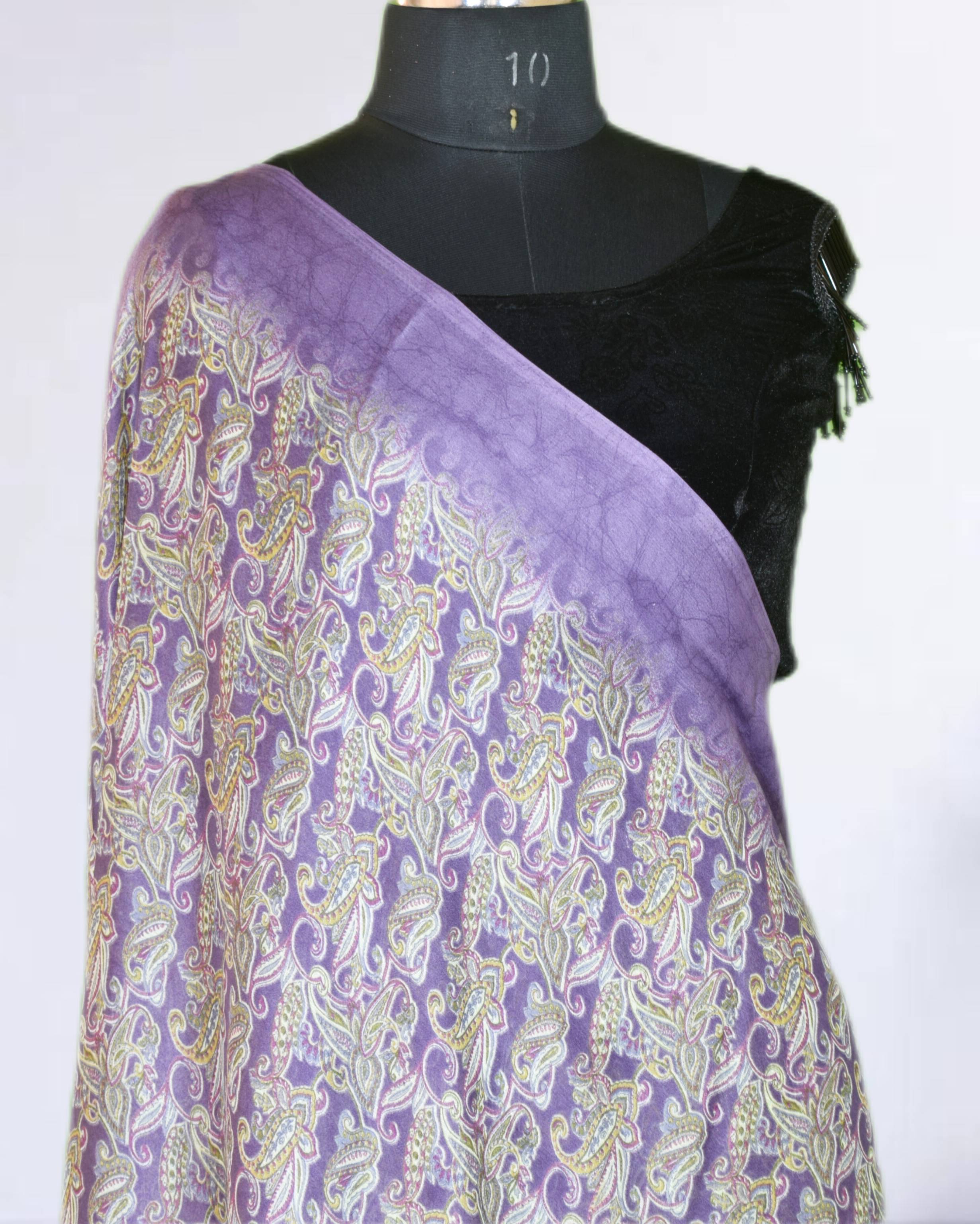 Chiffon Purple Paisley Printed Saree in Jabalpur - Elegant Occasion Wear-https://media.vyaparify.com/vcards/products/483036/product_1768103264_69631d60639b6.png Image