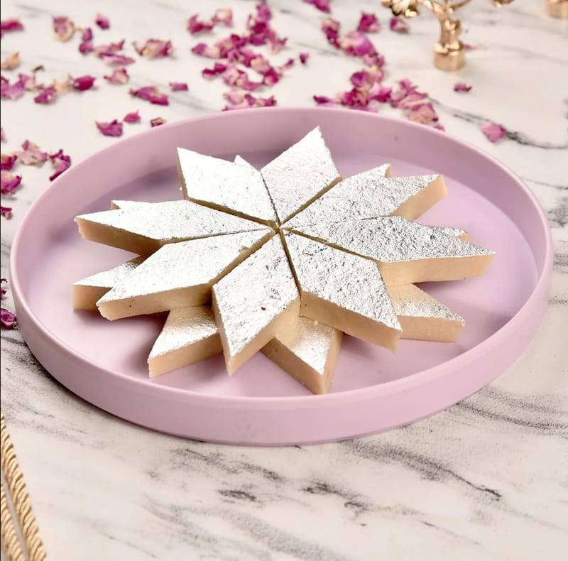 Kaju Katli in Jaipur: Premium Cashew Delicacy for Celebrations-https://media.vyaparify.com/vcards/products/483915/product_1768217798_6964dcc6694ff.png Image