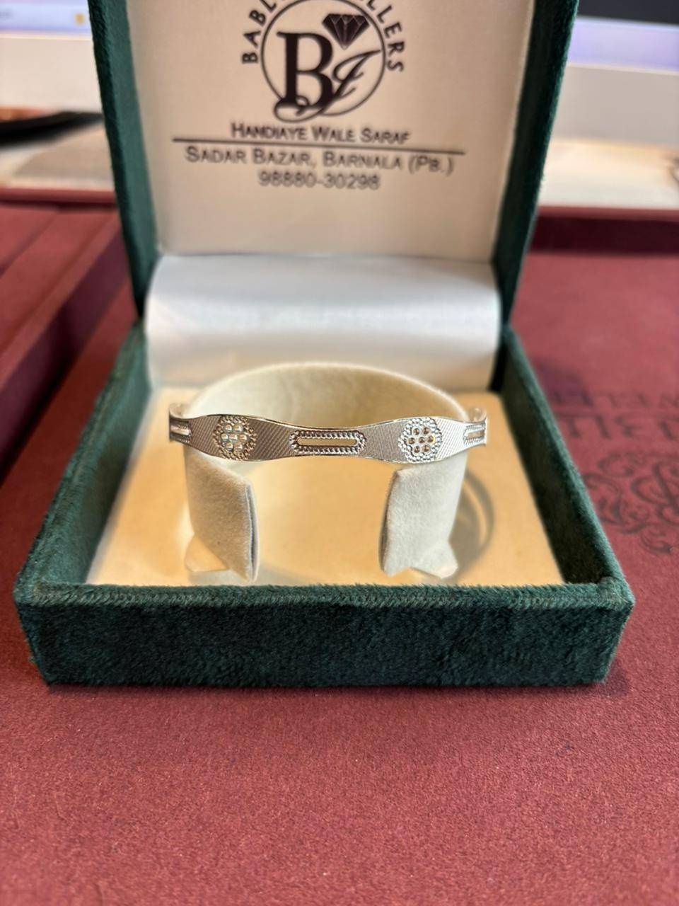 Jewelry/Silver Bangle in Barnala Elevates Style-https://media.vyaparify.com/vcards/products/485559/product_1768371517_6967353dd2ea7.png Image