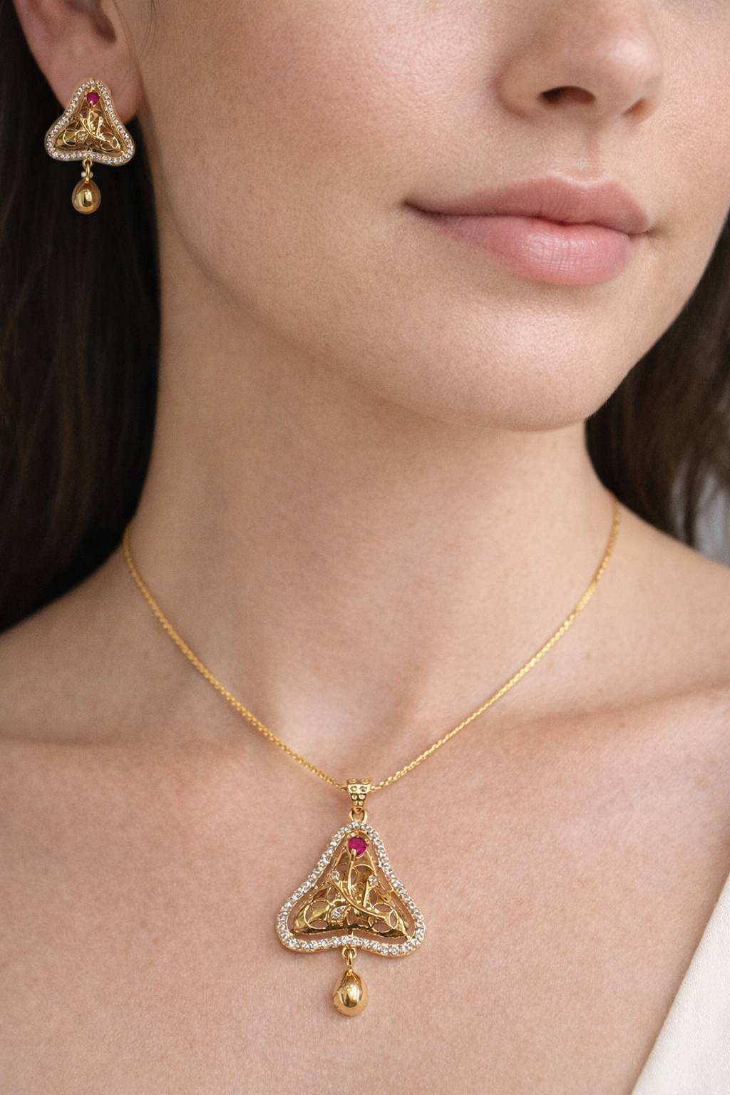 Skincare Set 4 in Barnala: Rejuvenate and Nourish Your Skin