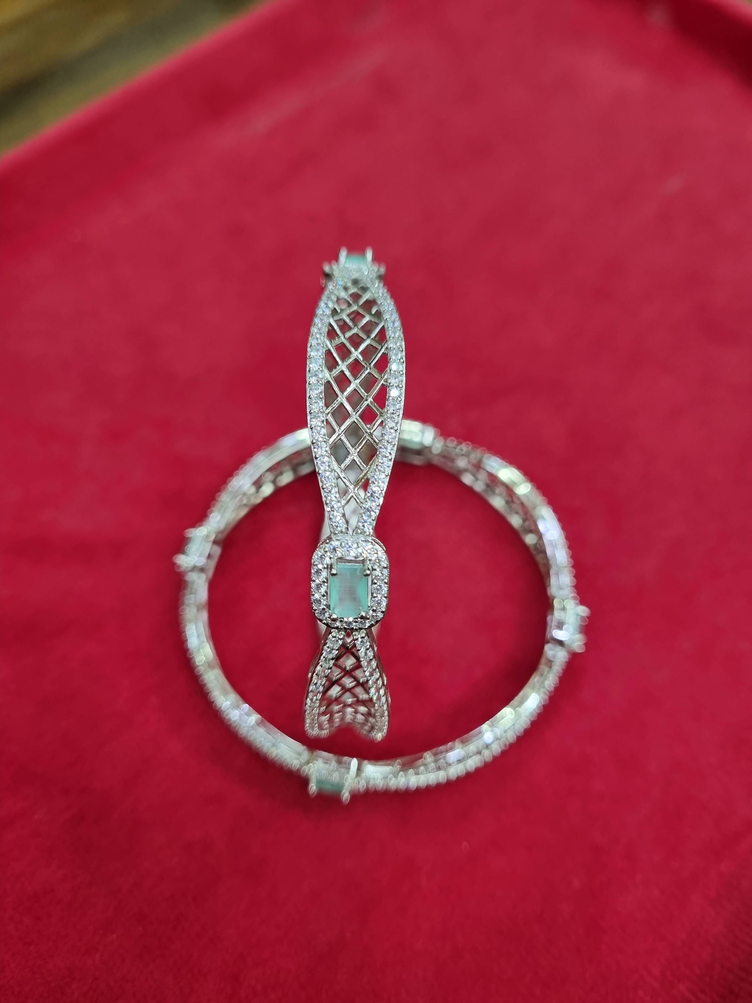 Jewelry/Elegant Silver Bracelet in 151 B SARAFABAZAR with Emerald Stone-https://media.vyaparify.com/vcards/products/487382/product_1768478120_6968d5a8510cf.png Image
