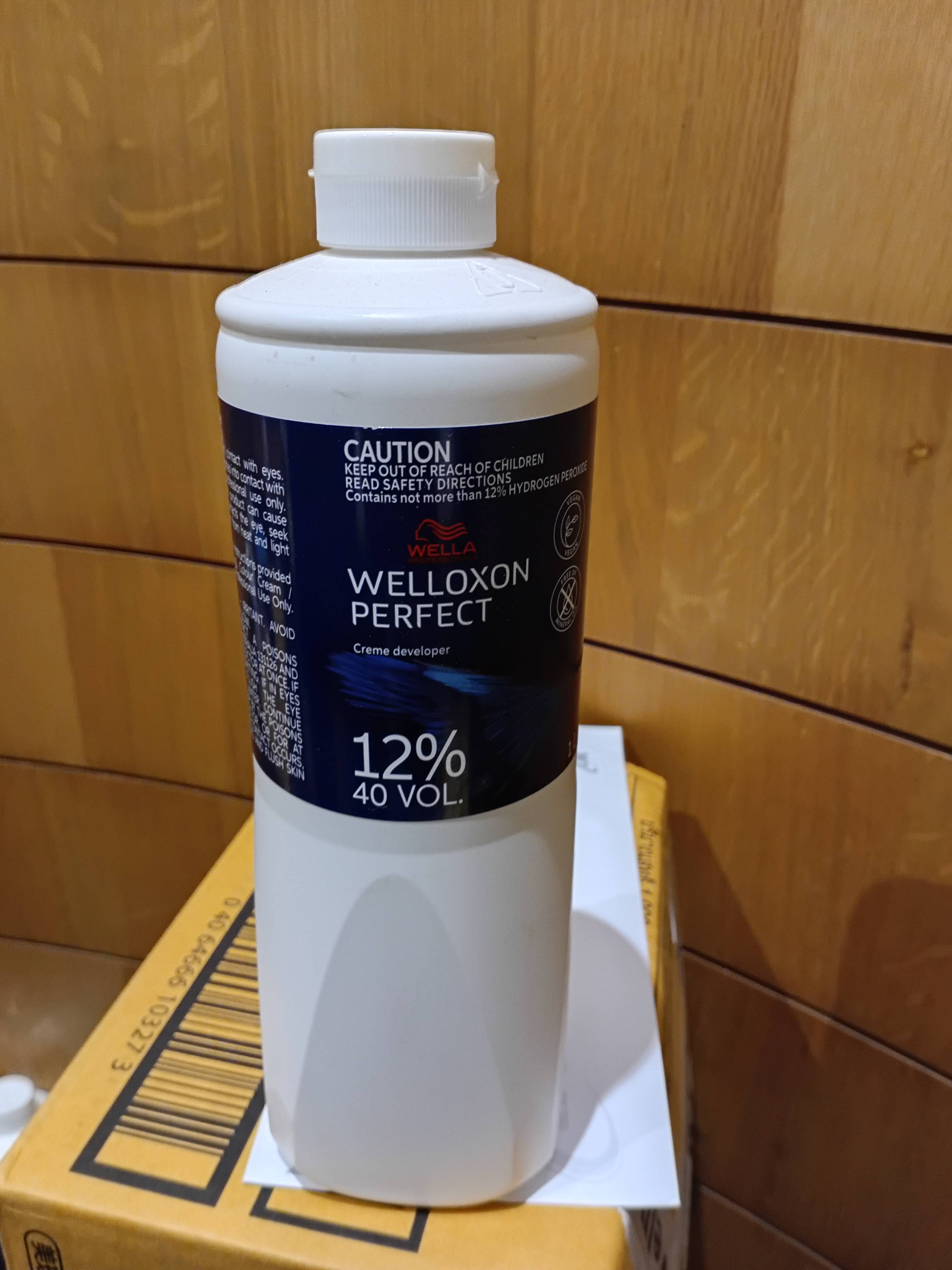 Hair Colour Developer Welloxon Perfect Developer in Mumbai 12% 40 Vol-https://media.vyaparify.com/vcards/products/488215/product_1768552672_6969f8e0b5020.png Image