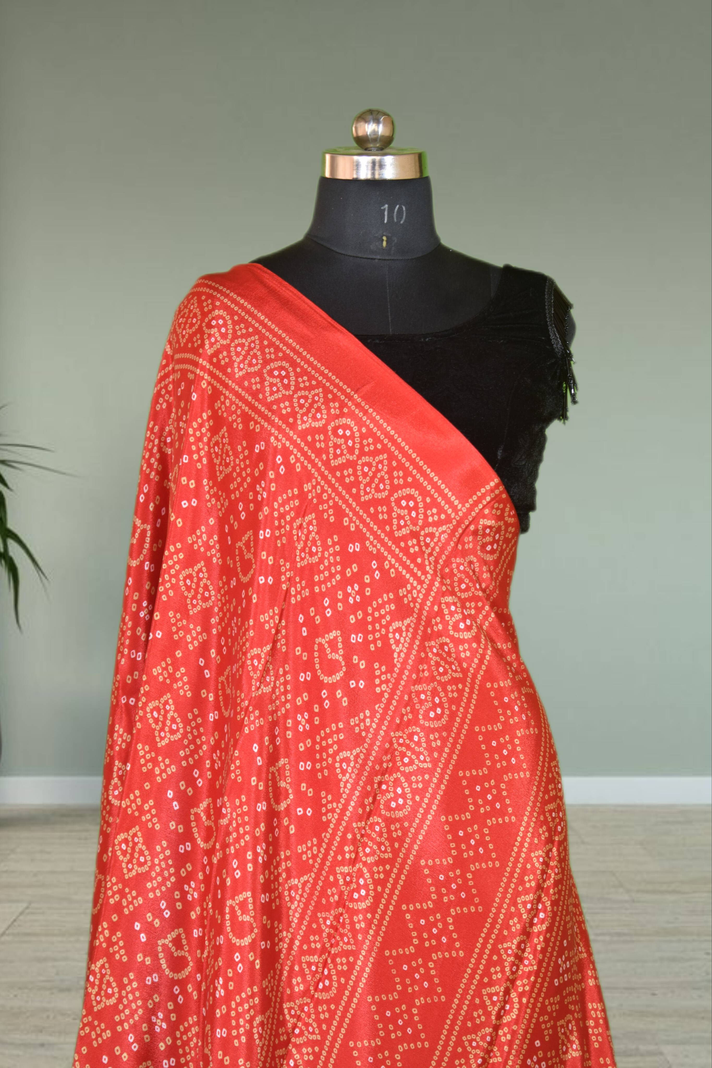 Italian silk saree chunari pattern-https://media.vyaparify.com/vcards/products/488403/product_1768556597_696a083576cd1.png Image