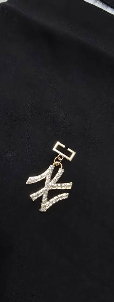 Canvas Imported Loket in Surat Elegant Bow Pendant-https://media.vyaparify.com/vcards/products/491248/product_1768829983_696e341f2222c.png Image