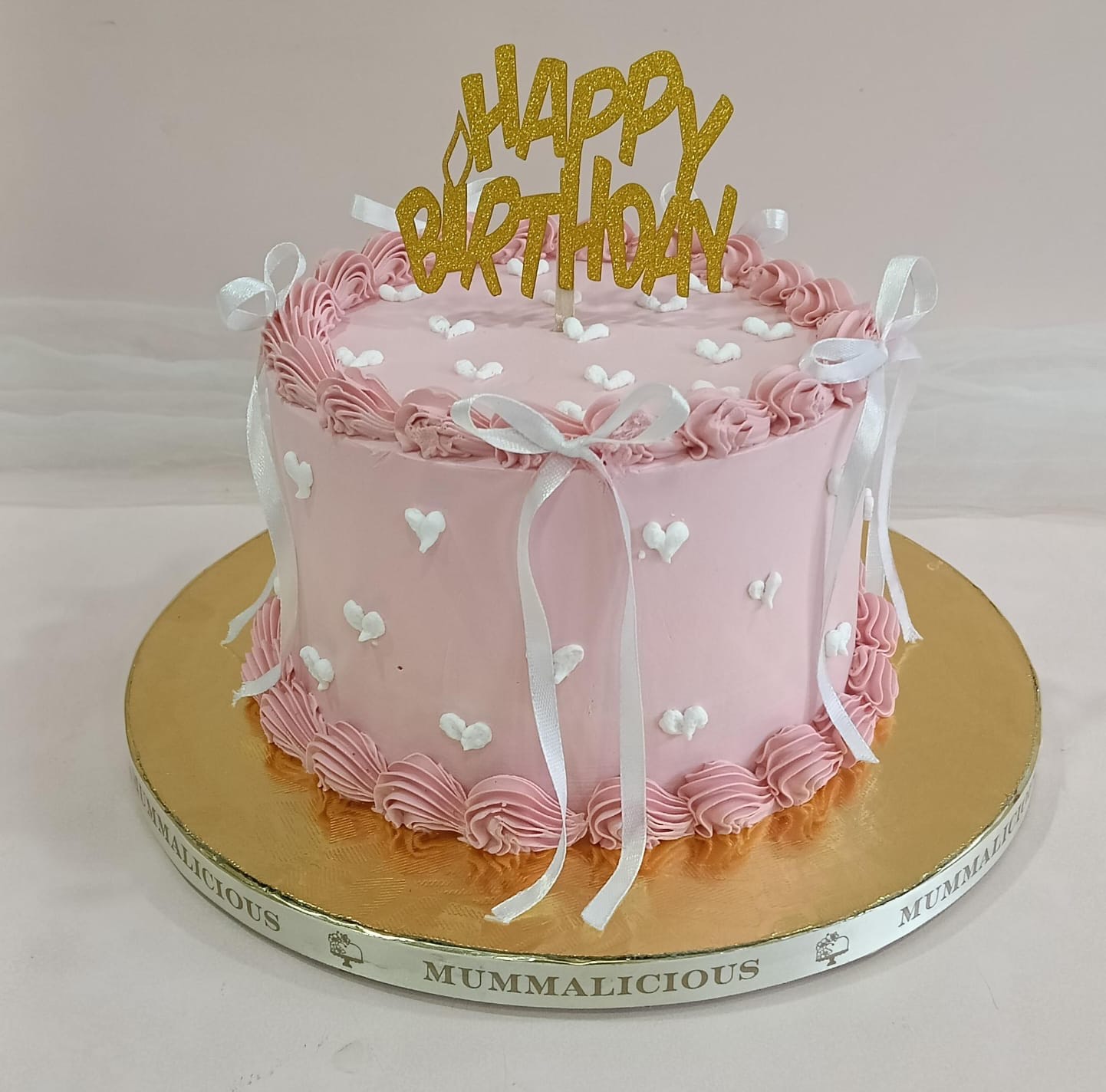 Delicious Strawberry Cake Bursting with Fresh Flavors - delicious strawberry cake in mummalicious garudacharya palya - bursting with fresh flavors - Buy Online at MUMMALICIOUS