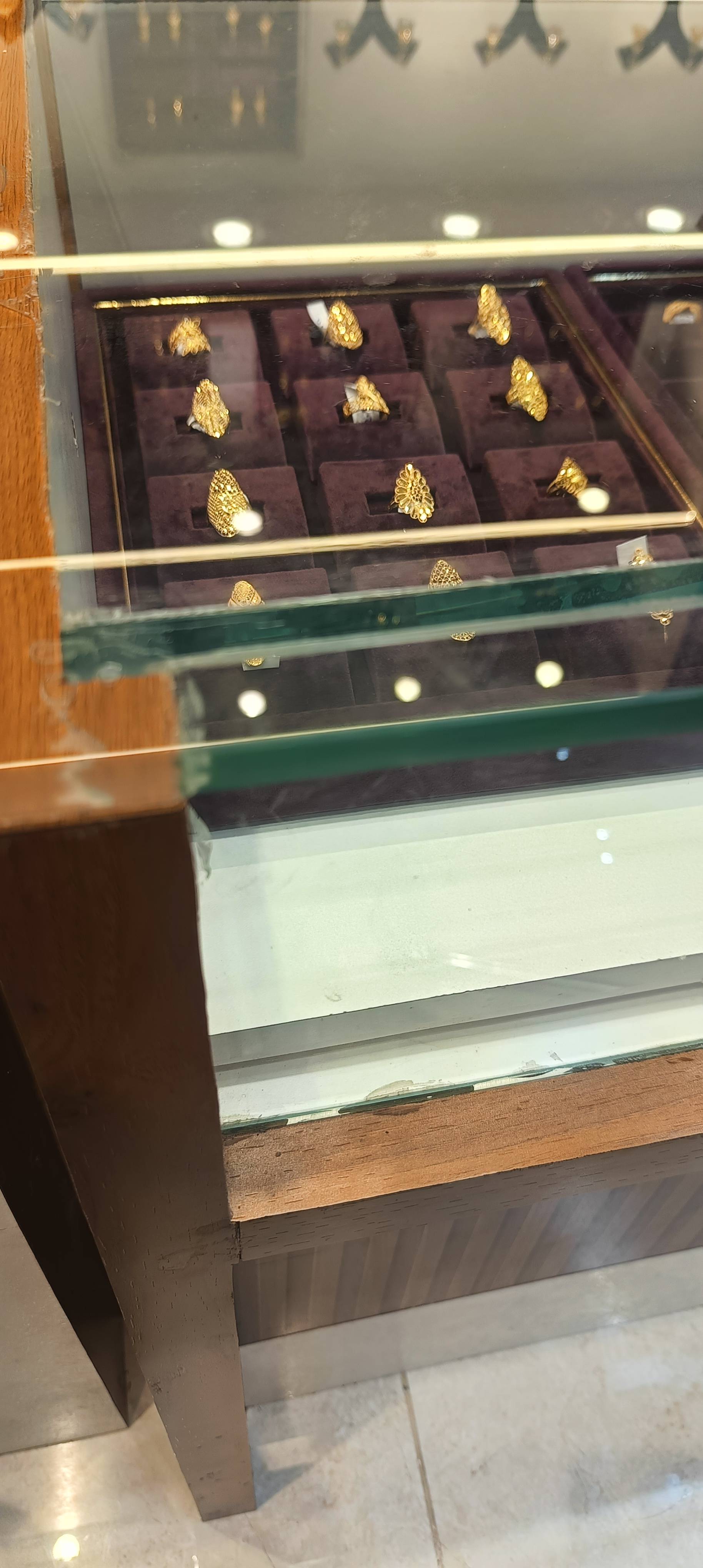 Jewelry/Gold Ring in Krishna Nagar: Exquisite and Timeless