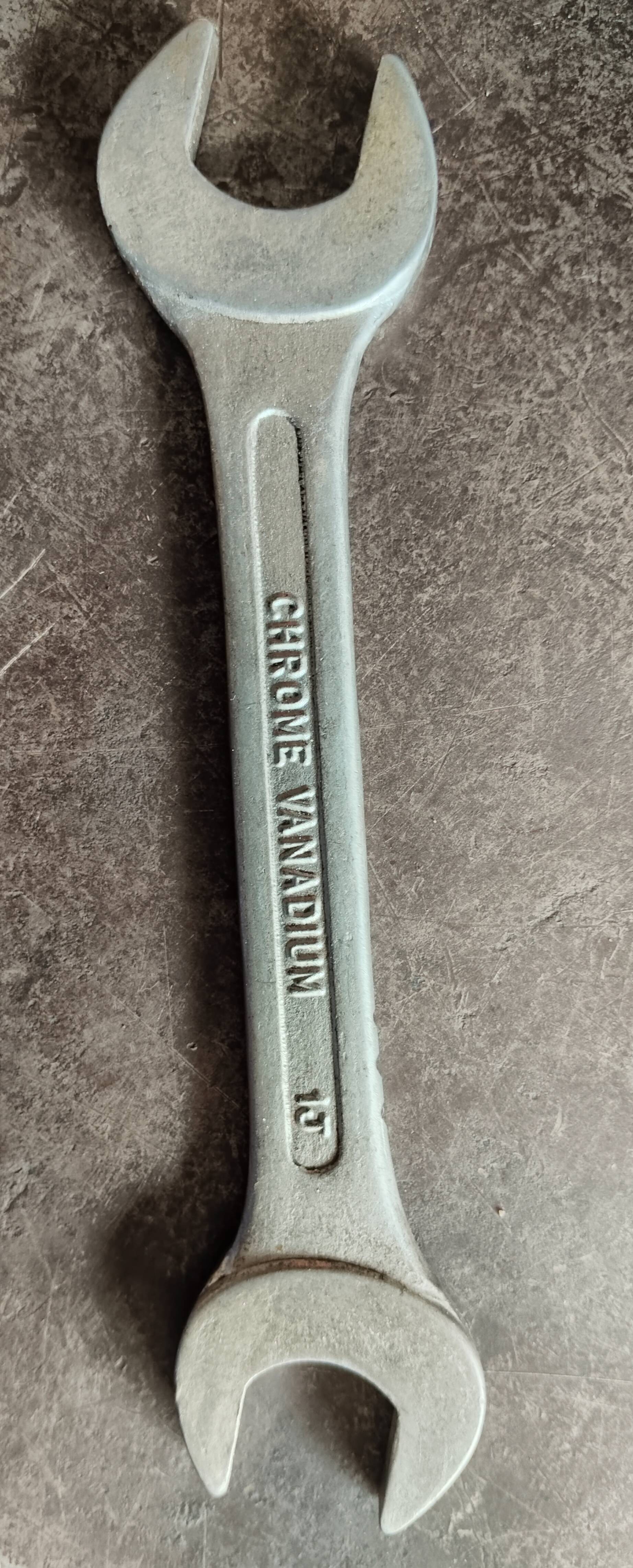 Wrenches/Tools in KIMTI GARAGE - Precision Tightening for Professionals -  - Buy Online at KIMTI LAL