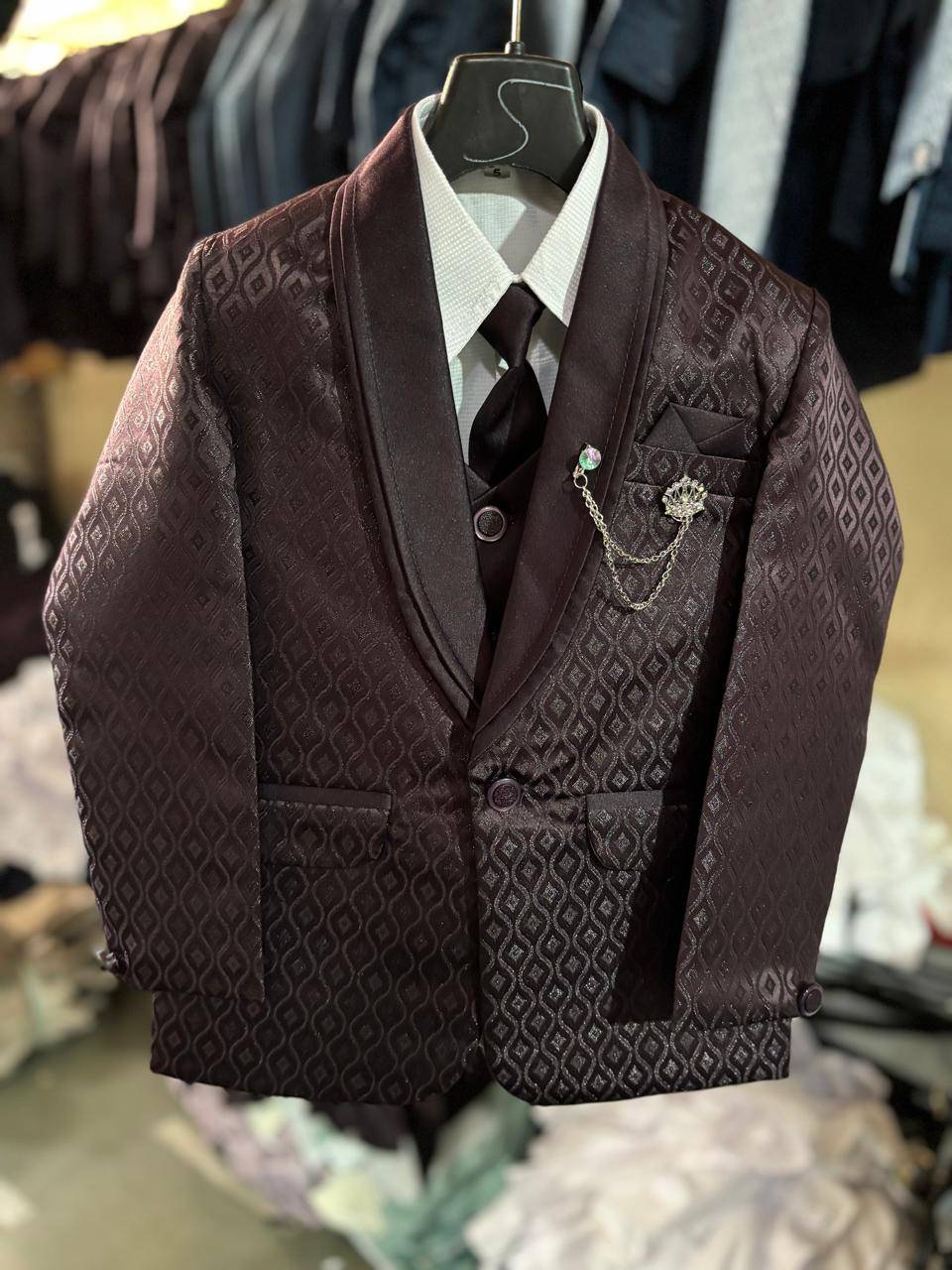  Boys Maroon Suit in Ulhasnagar 2 with Luxurious Patterned Design SUDHA GARMENTS GROUND FLOOR AZAD NAGAR PROP NO 017223400 ULHASNAGAR 2 ULHASNAGAR THANE ULHASNAGAR ULHASNAGAR 421002 LANDMARK AZAD NAGAR