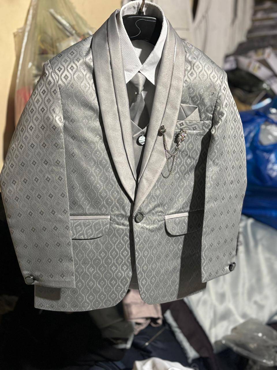  Luxury Brocade Suit in Ulhasnagar: Elegant Grey Design SUDHA GARMENTS GROUND FLOOR AZAD NAGAR PROP NO 017223400 ULHASNAGAR 2 ULHASNAGAR THANE ULHASNAGAR ULHASNAGAR 421002 LANDMARK AZAD NAGAR