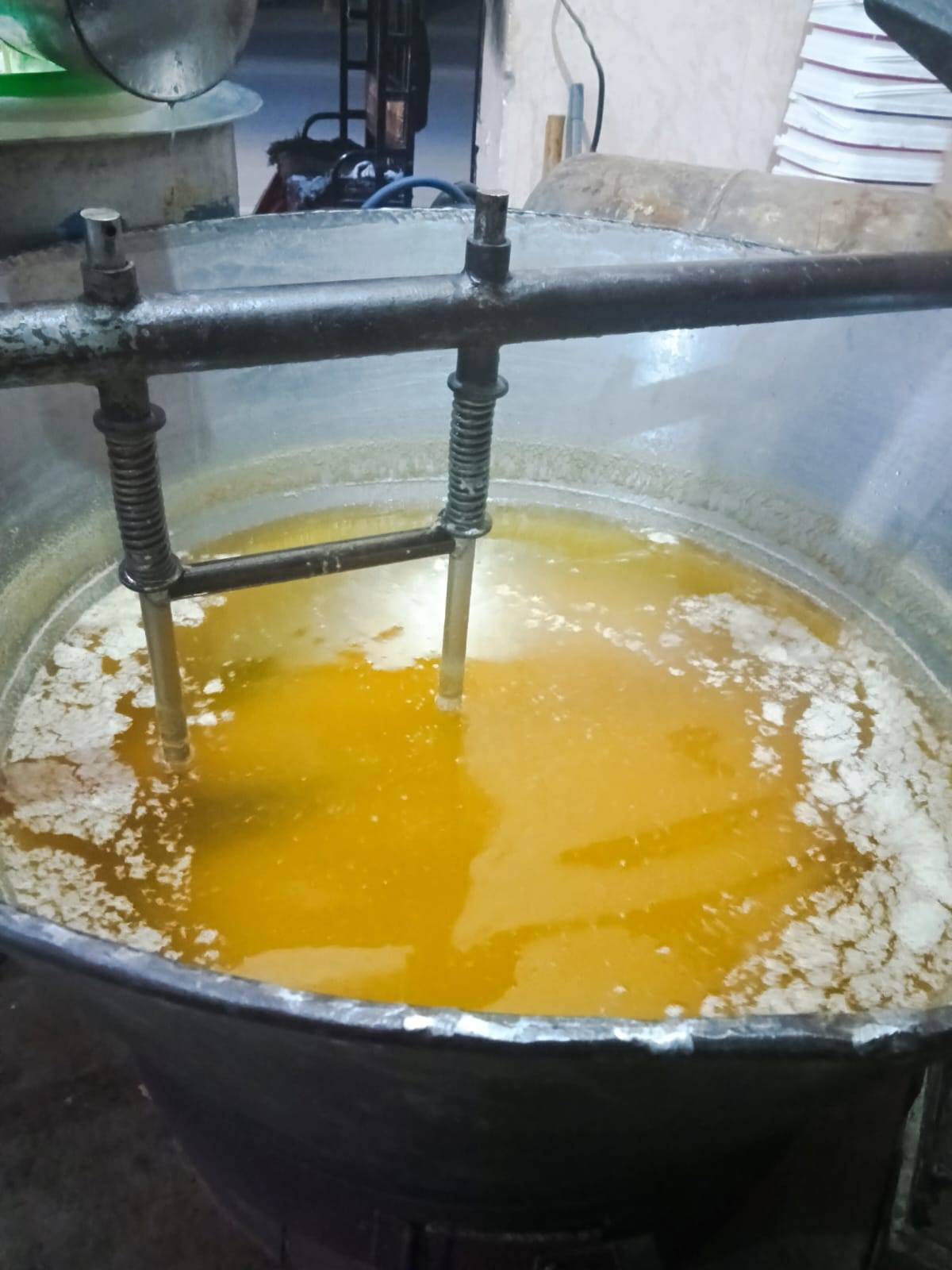 Deshi Ghee in Bhiwani: Pure and Nutritious -  - Buy Online at OM DAIRY