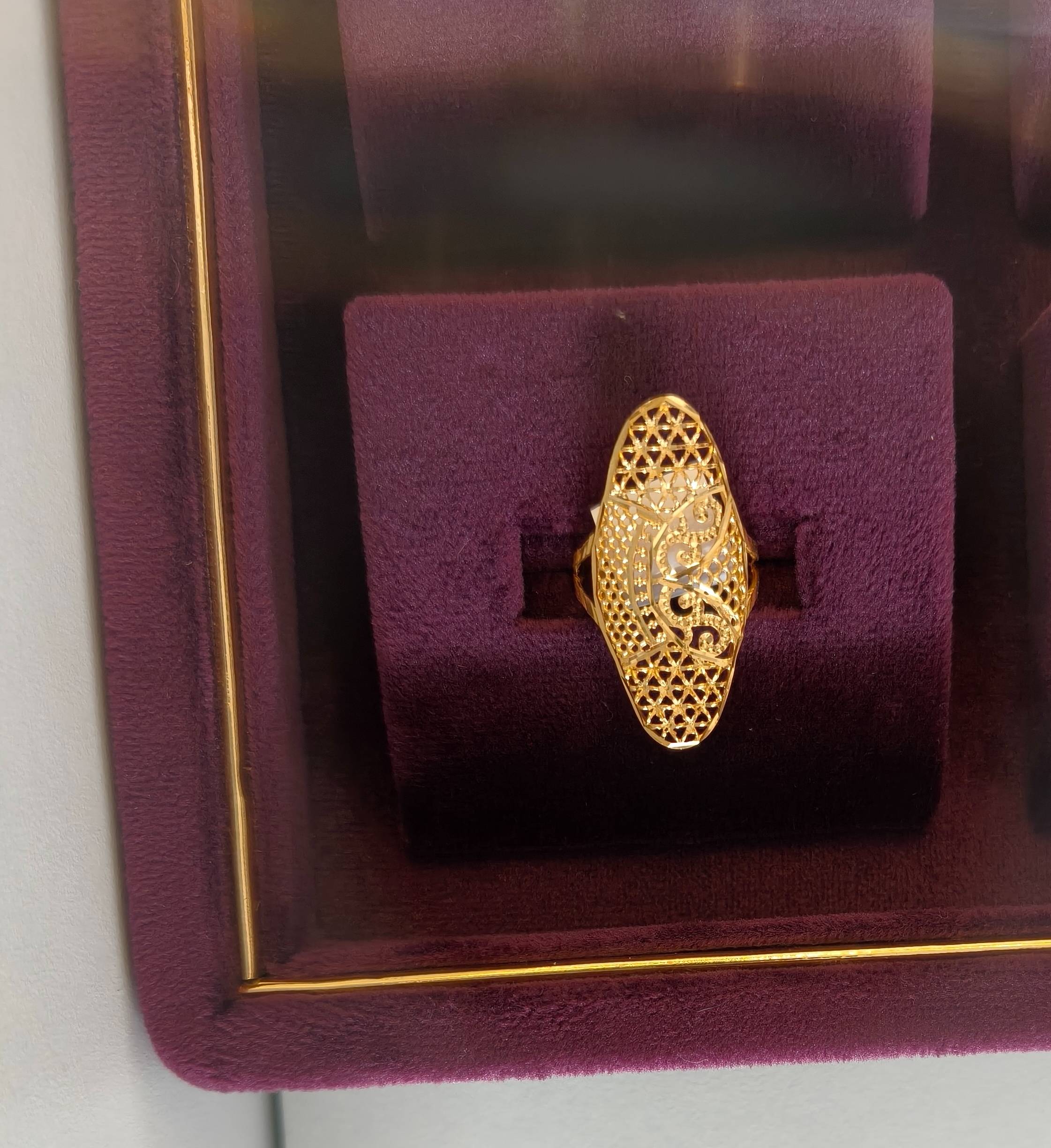 Jewelry/Finger Ring in Padamata Sai Hotel - Stylish Accessory