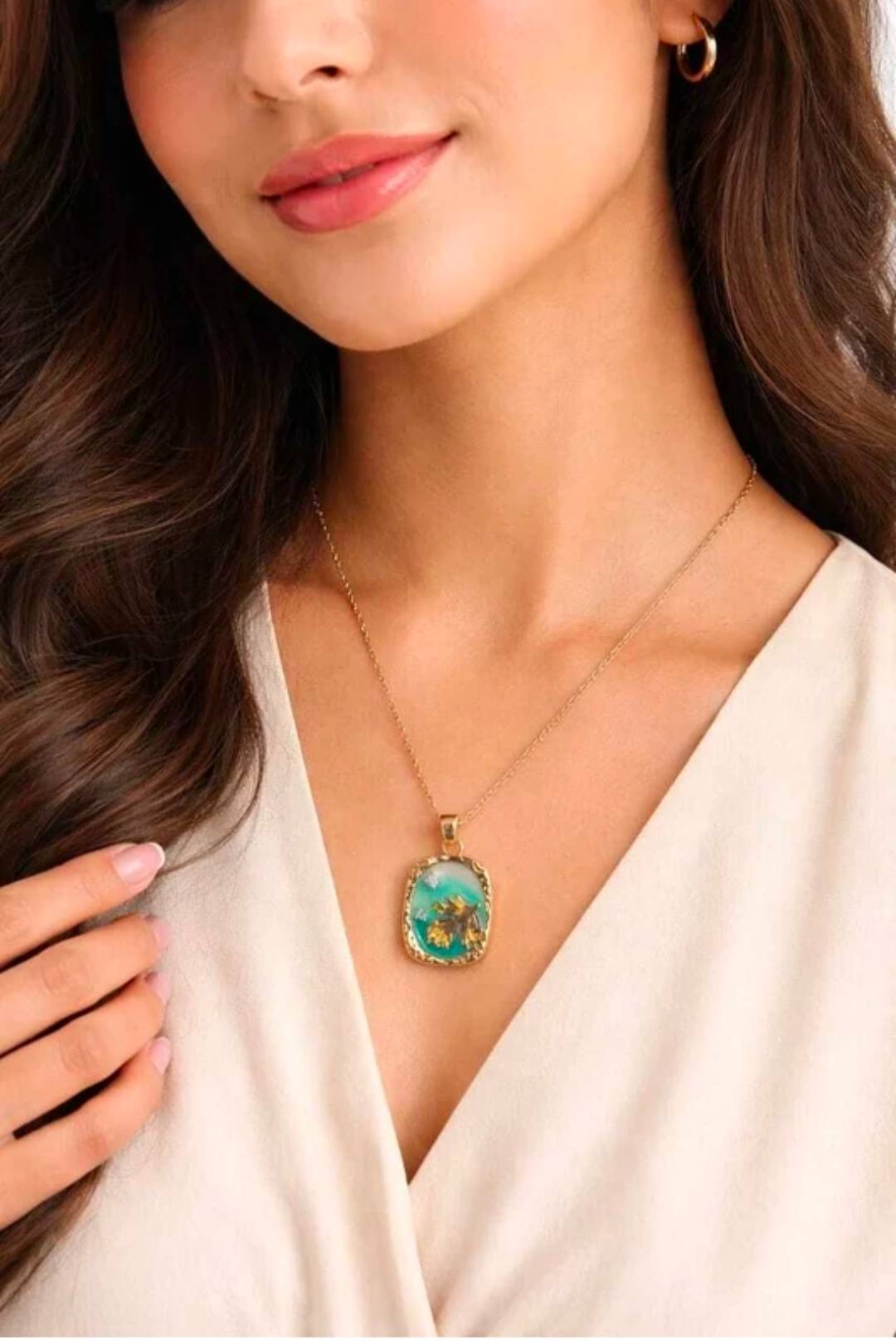 Mystic Nature Pendant Necklace in Amroha: Elegant Jewelry Piece - Image 3