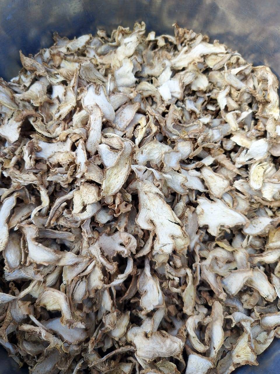  Dried Ginger Slices in Jayanagar High-Quality Cooking and Remedies AL SAAJ EXPORT AND IMPORT LLP HOUSE NO 45JAYANAGAR ROADNEAR EAST END CLUB OPP OF CAKE POINT