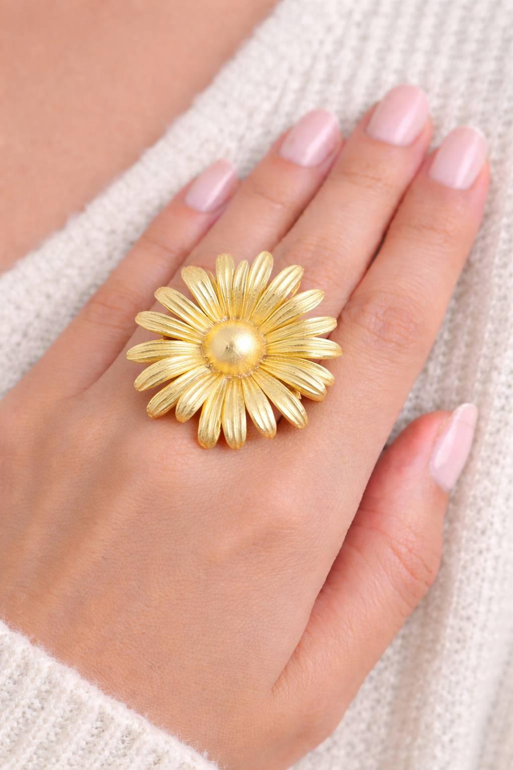 Jewelry/Gold Plated Sunflower Ring in Johkibazar - Stylish and Adjustable - Image 4